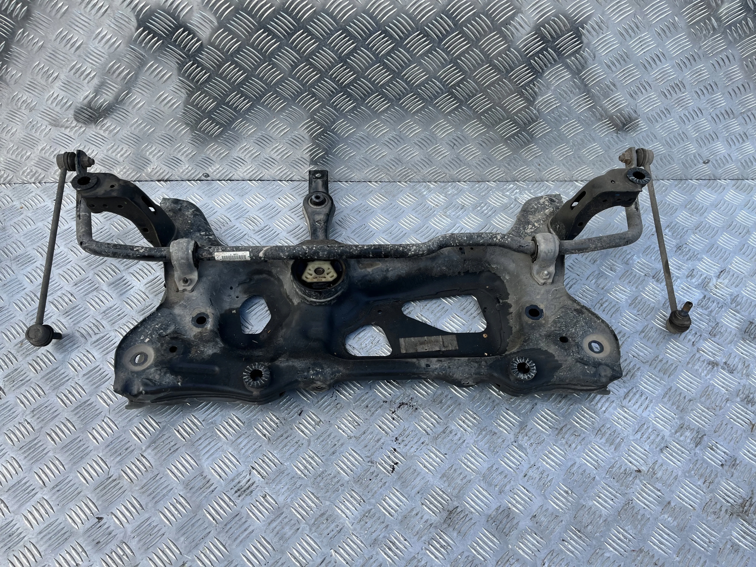 SANKI WÓZEK TRAWERS PRZÓD CUPRA FORMENTOR 20-