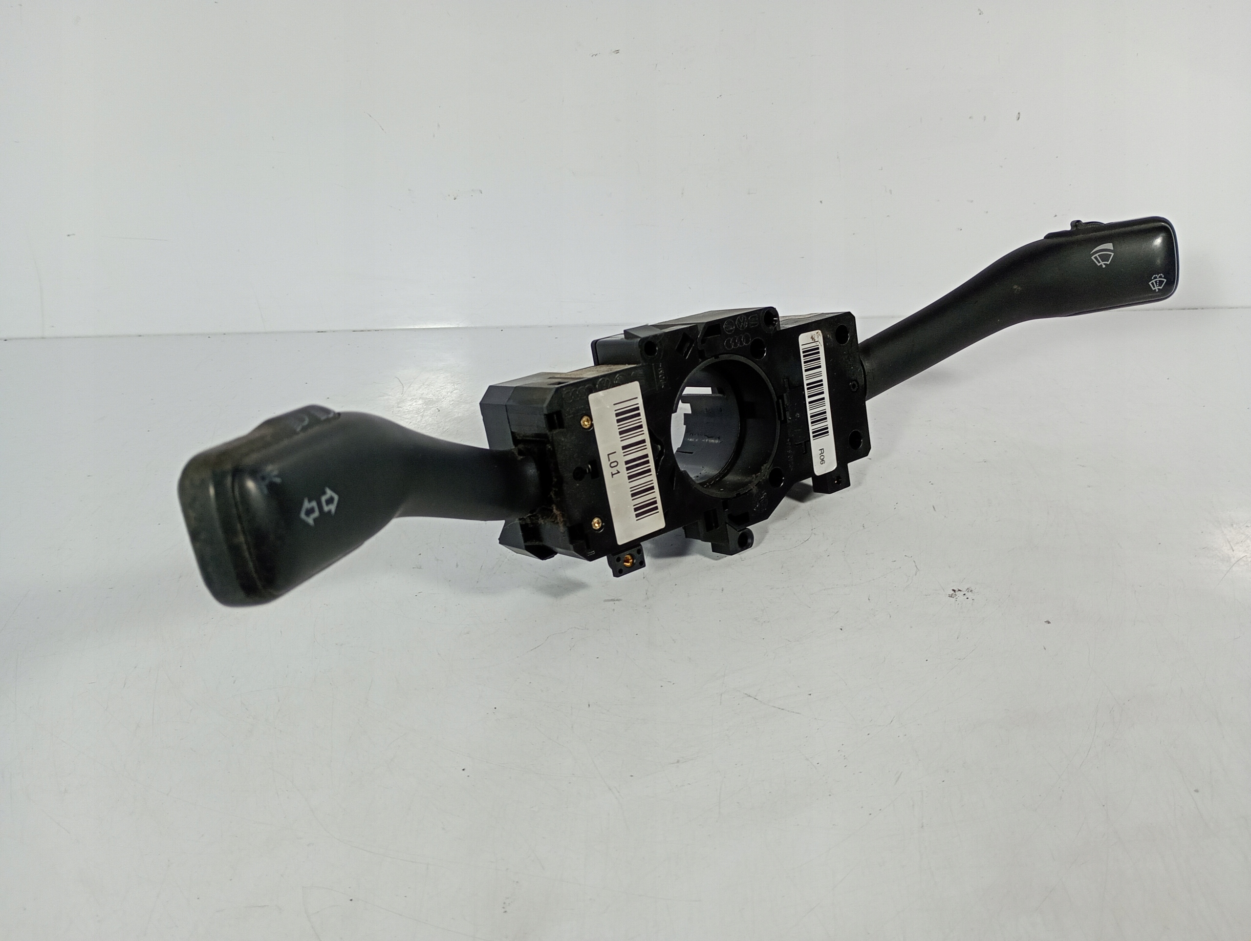 VW New Beetle 97-10 switch steering wheel levers and controls OE 8L0953513G