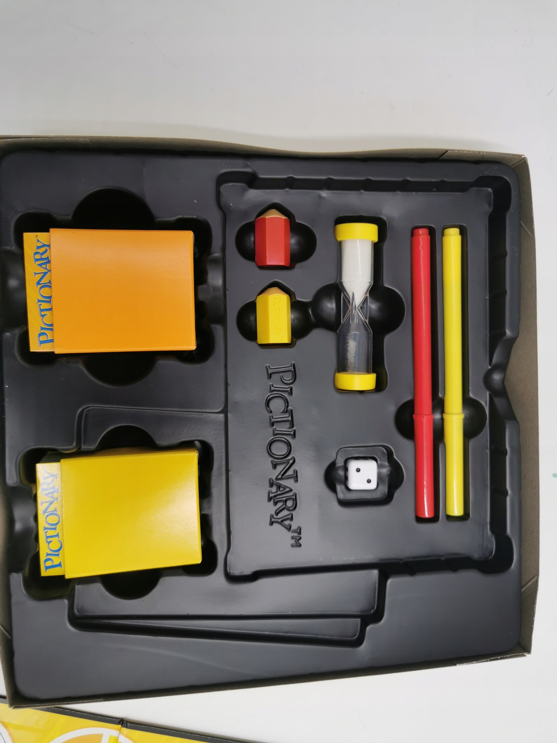 Mattel Pictionary Gra Planszowa Kalambury Typ Podstawa