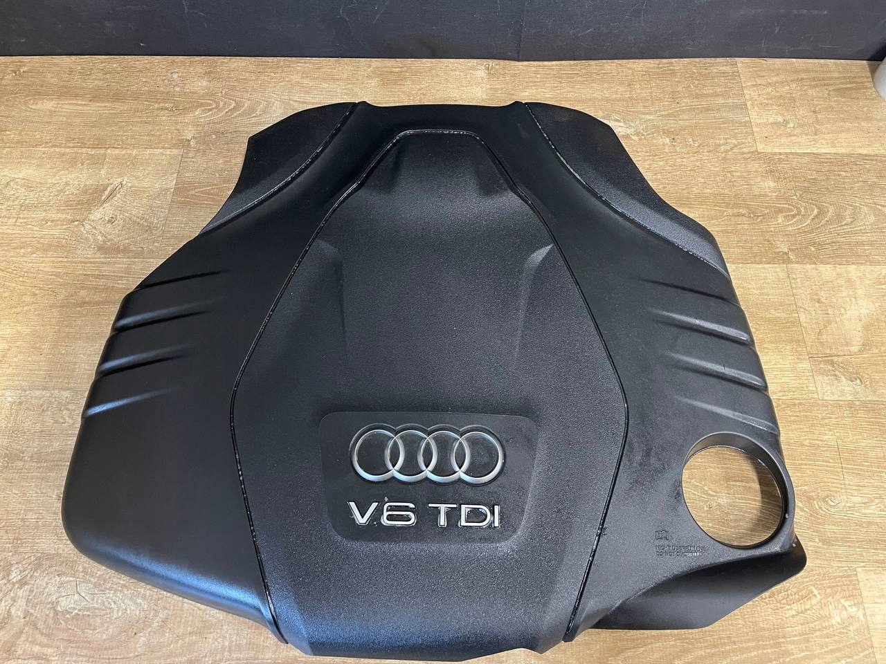 Audi OE 059103925BE крышка Двигателя