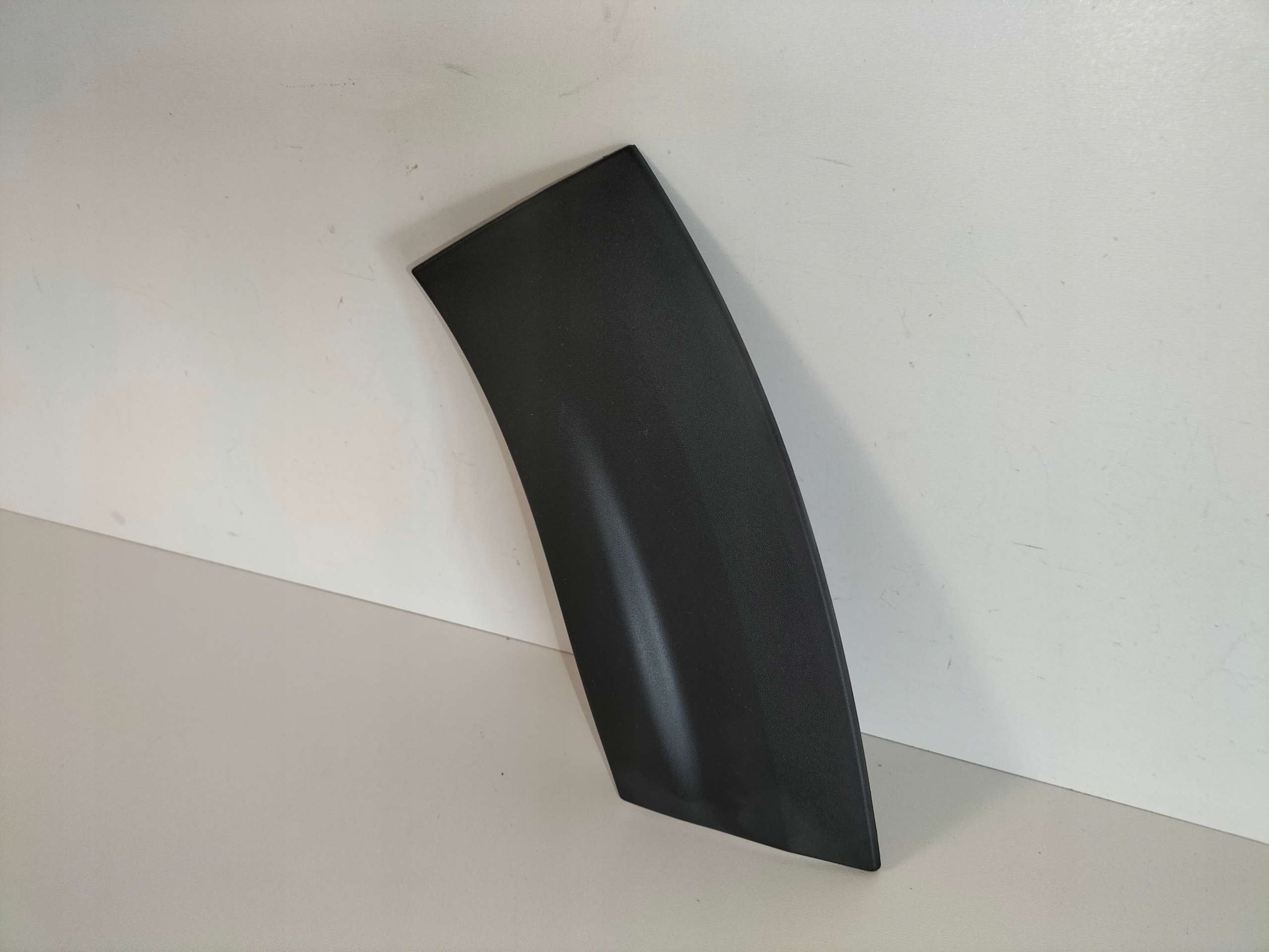 cap moulding of a bumper rear part left DACIA DUSTER II 17