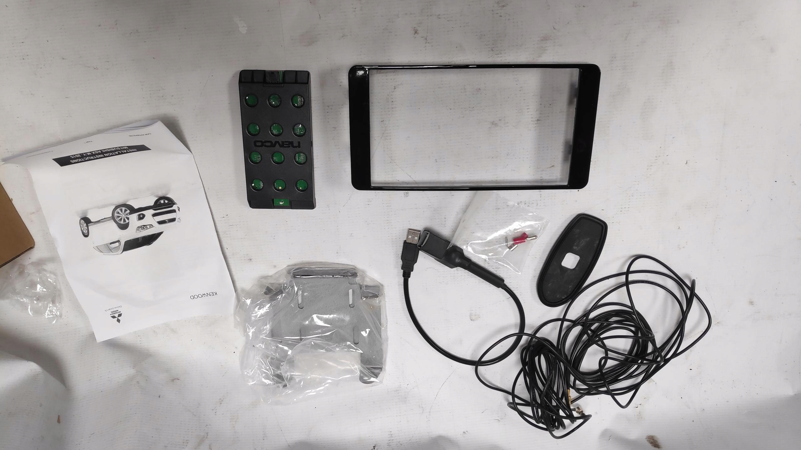 ŁADOWARKA INDUKCYJNA MITSUBISHI ASX