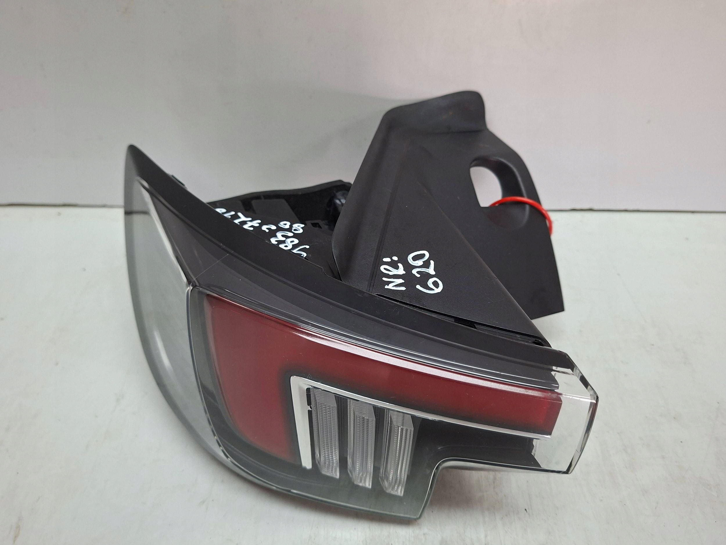 light rear left 9833721880 OPEL MOKKA B 2022