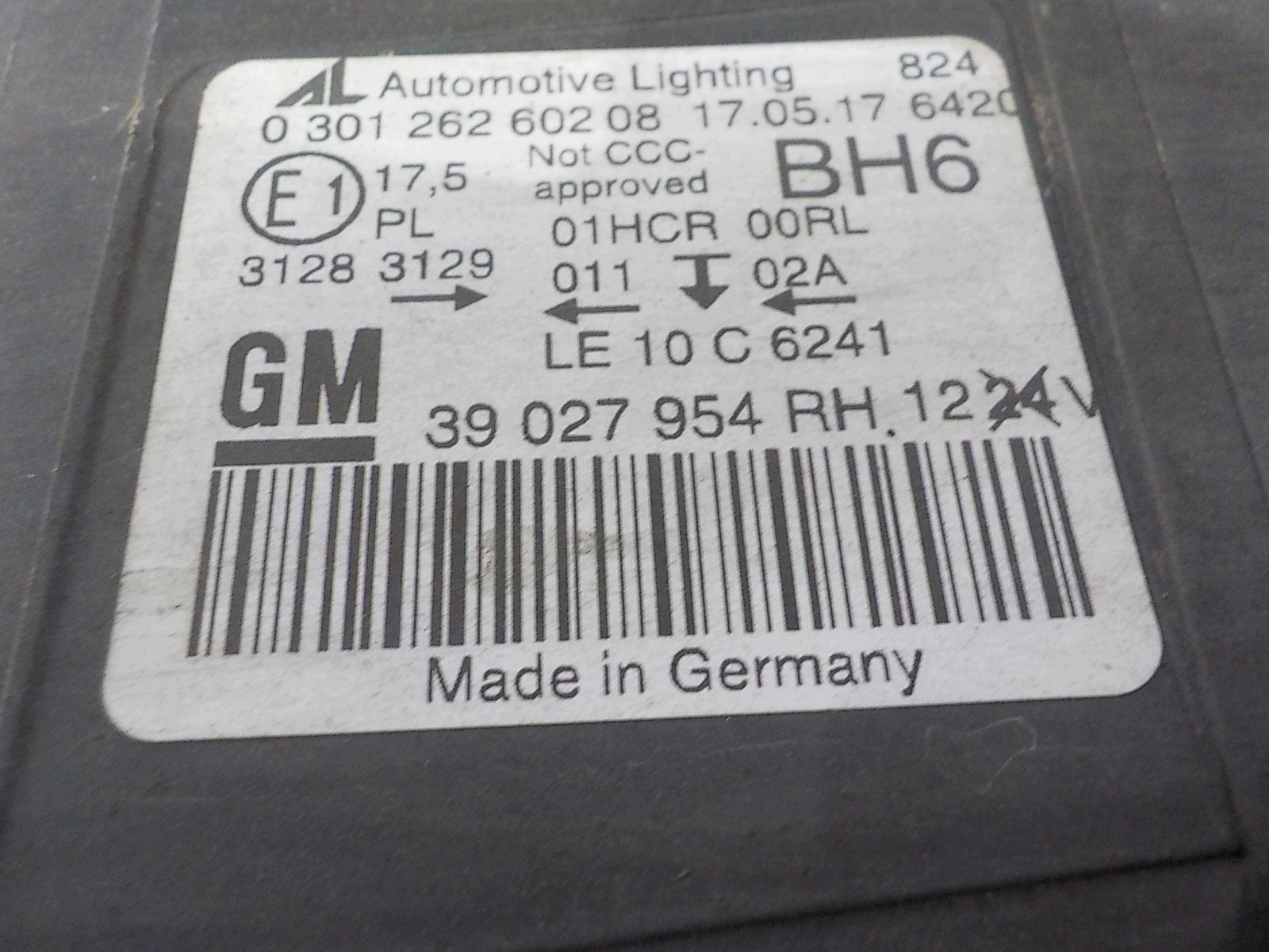 OPEL ASTRA J IV GTC CASCADA light right front front UK 39027954