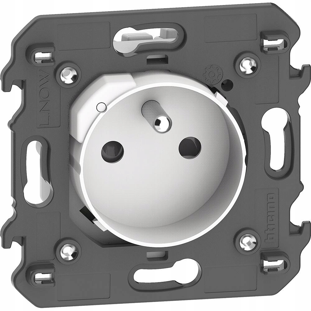 Zásuvka Connected Living Now 2P+Z Legrand KW4142AC