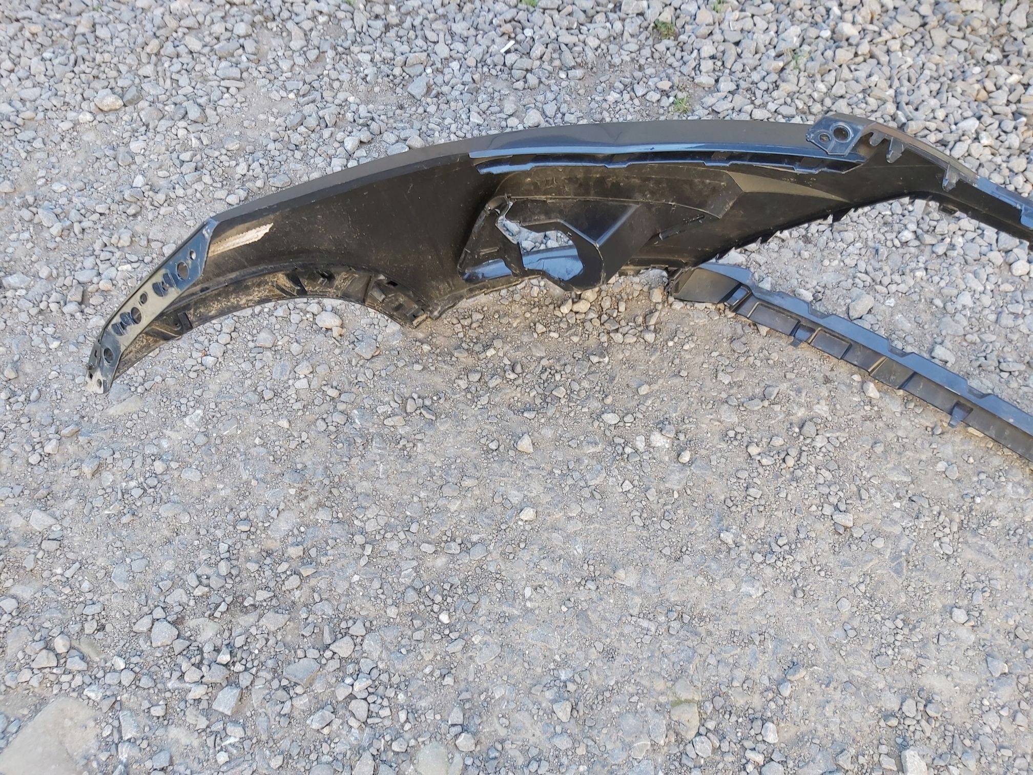 front bumper SEAT ARONA 2017R->