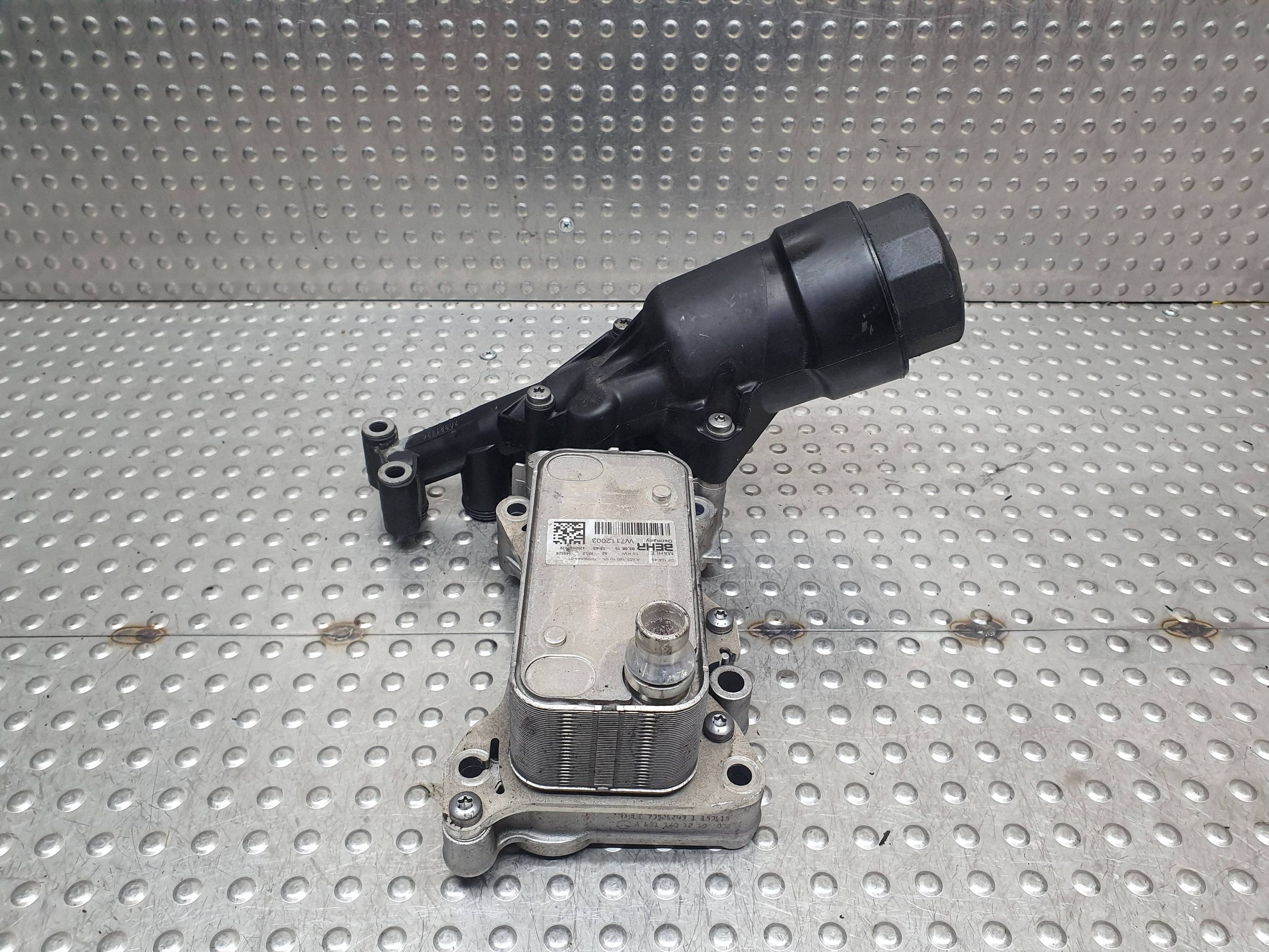 Ölfiltergehäuse 70321178 MERCEDES SPRINTER W906 W212 2.2 CDI 651