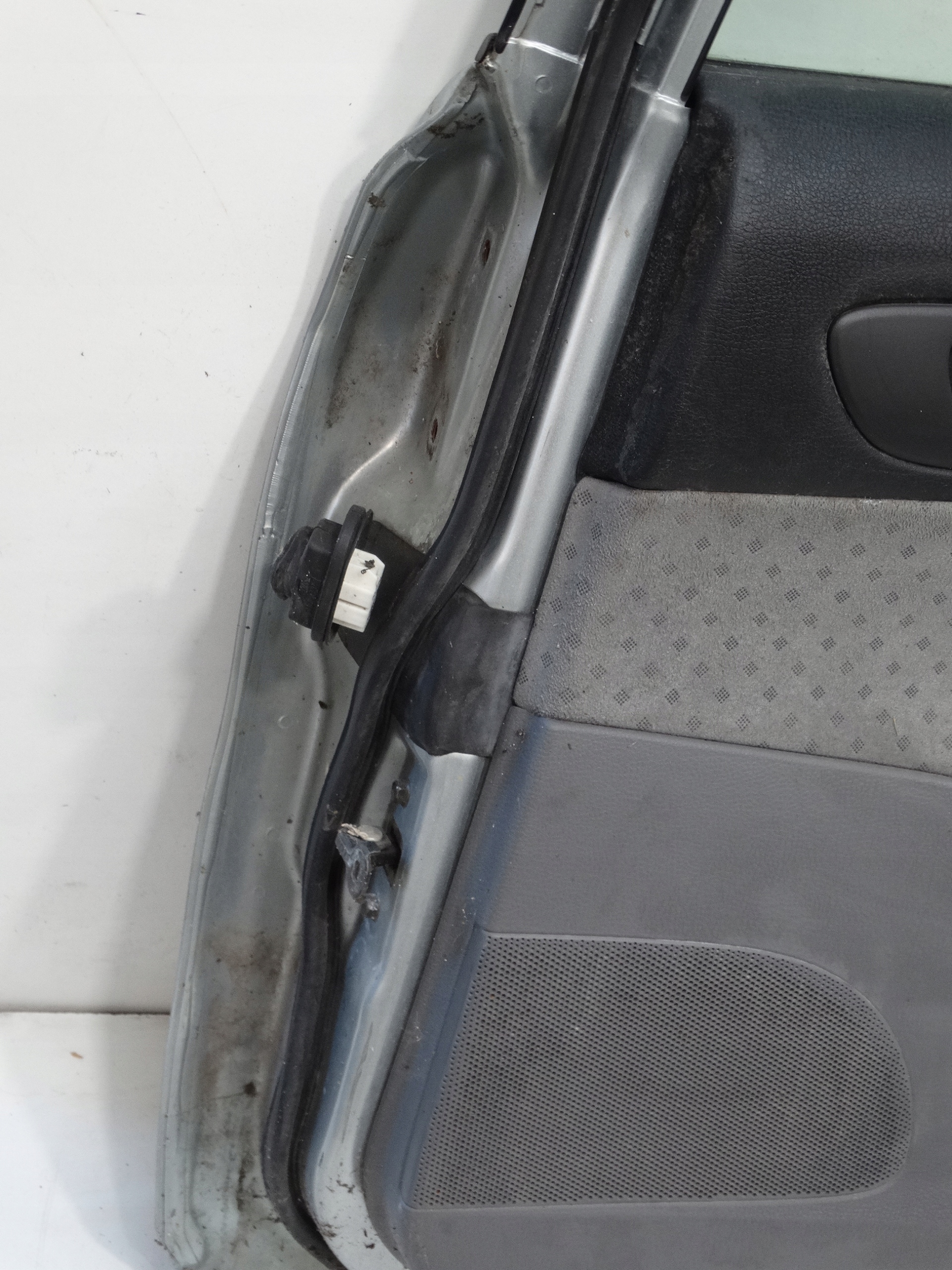 Tür rechts heck MAZDA 6 KOMBI GG 2002-2007R.
