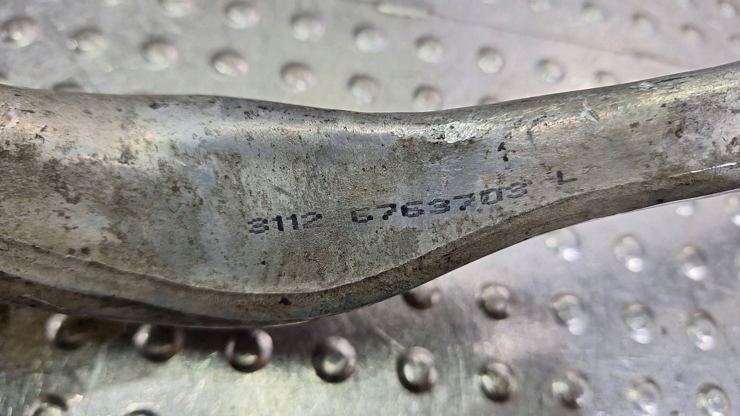Querlenker links vorne 6763703 BMW E81 E82 E87 E88 E89 E90 E91 E92 E93 X1 E84
