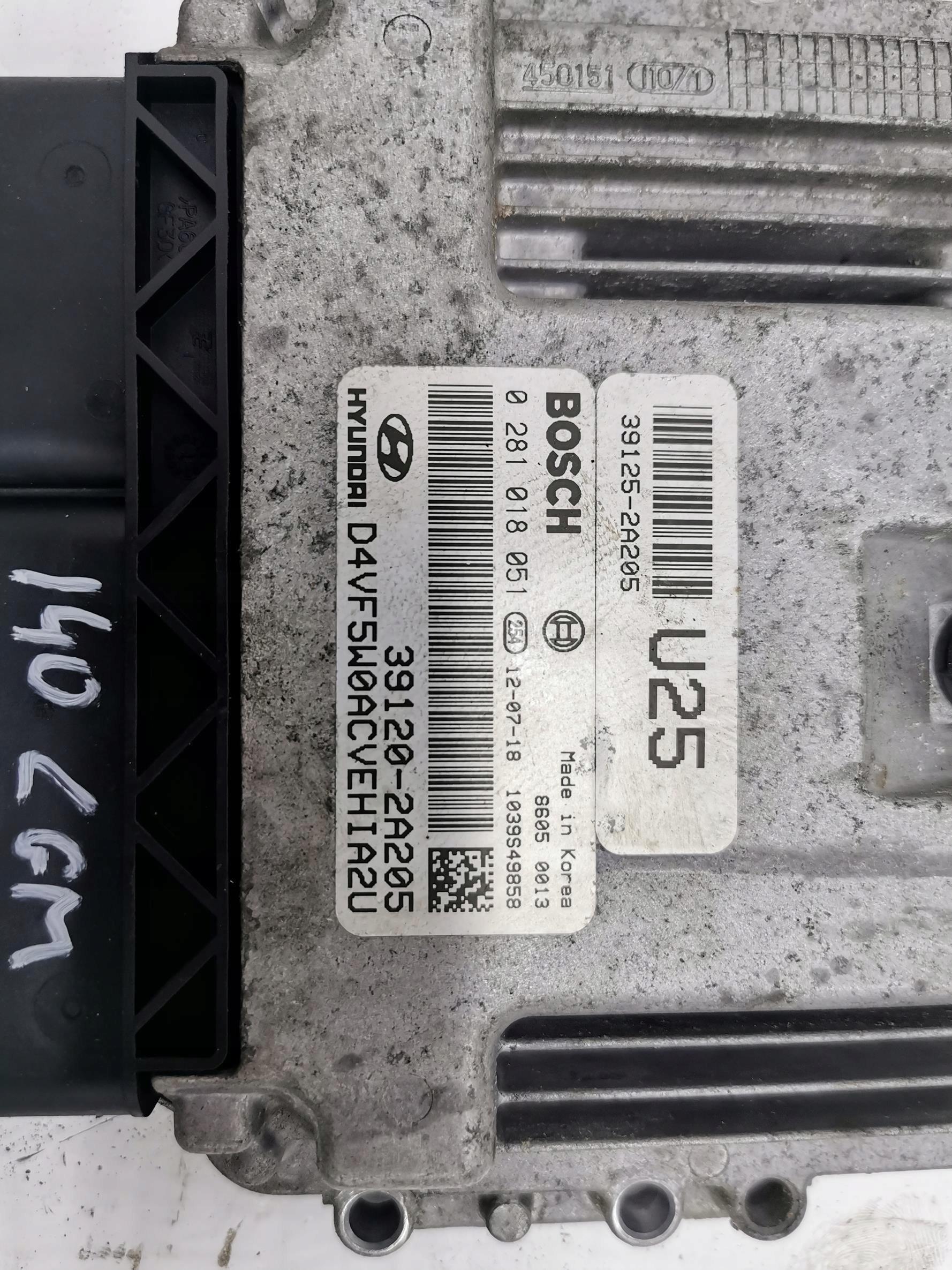 control unit of the engine HYUNDAI I40 1.7 CRDi 39120-2A205
