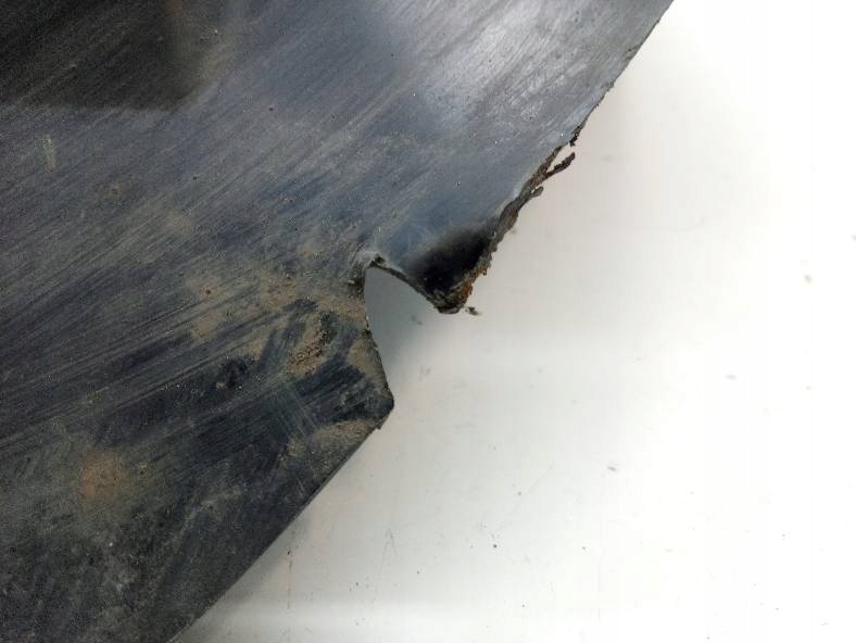 mudguard right front right front 638450018R Renault Fluence and (2009- )
