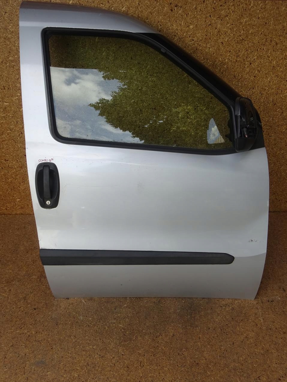 OPEL COMBO III D FIAT DOBLO DRZWI PRAWE PRZÓD PRZEDNIE KPL SREBRNE OEM 20U
