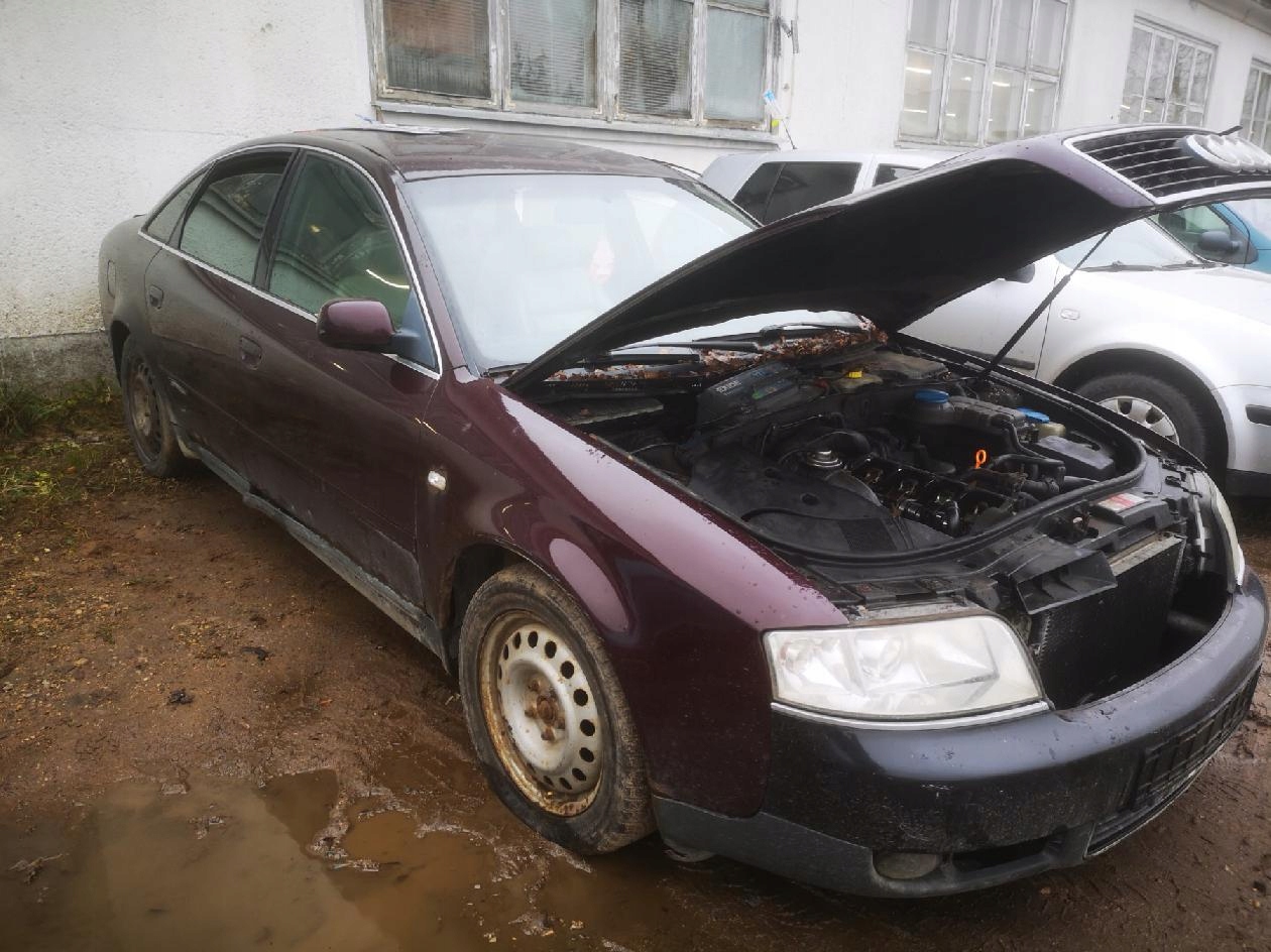Audi A6 клапан EGR 2002 1.9л