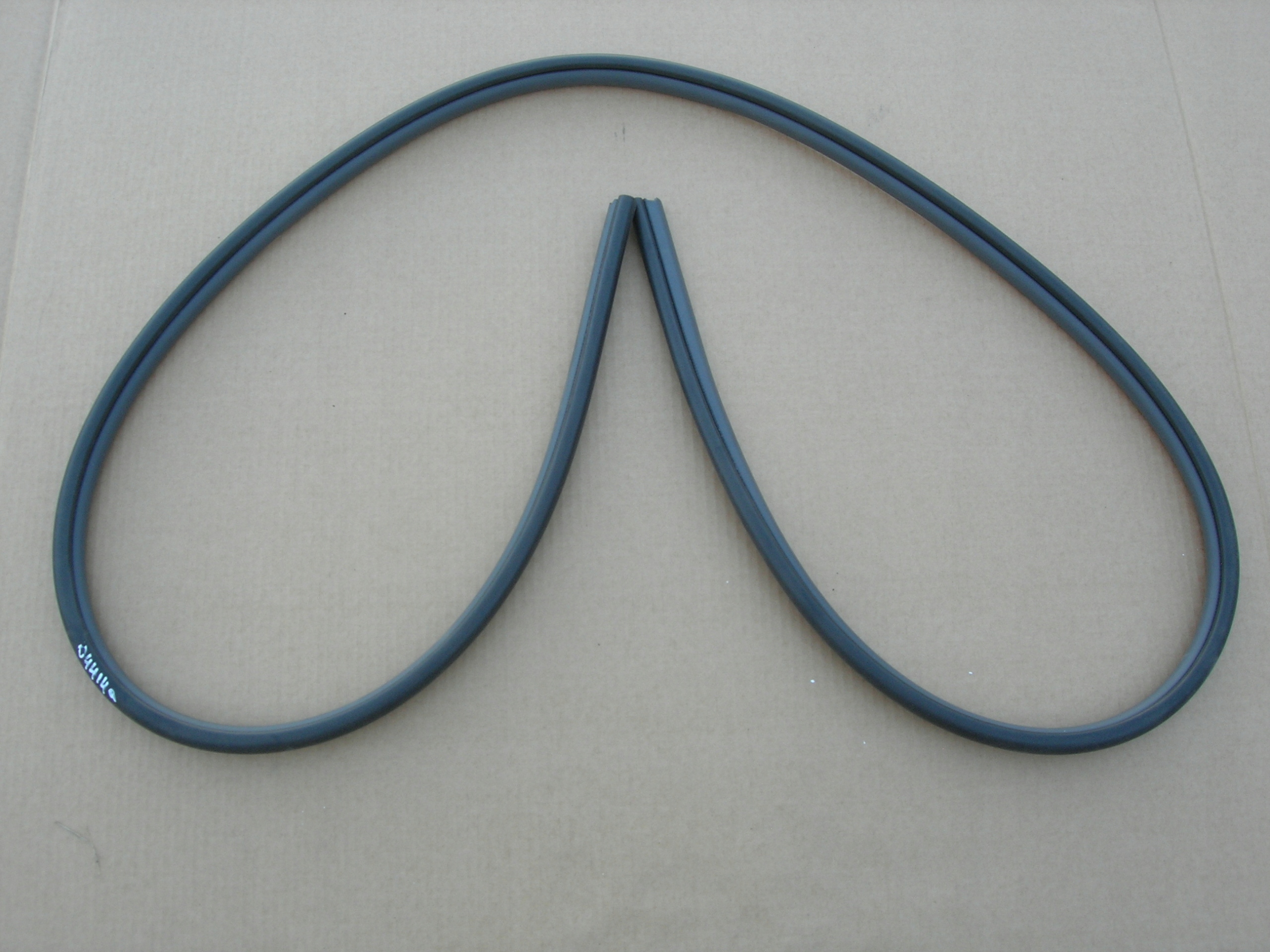 USZCZELKA DRZWI R TYŁ TOYOTA LEXUS 62331-60090-B0