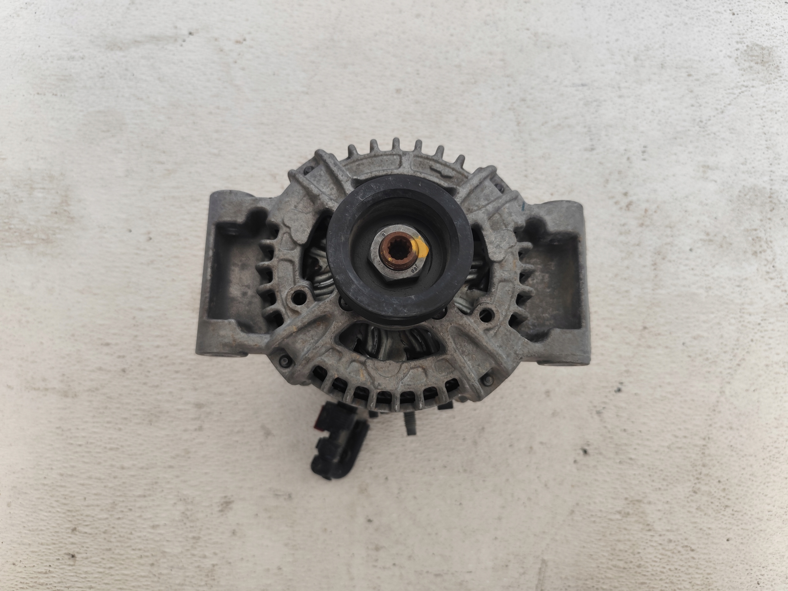 OPEL CORSA E 2015 1.0T ALTERNATOR 130A 13587307