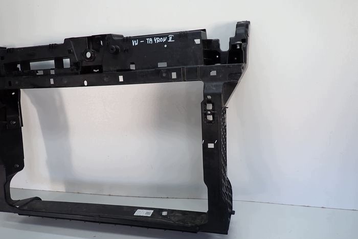 VW TAYRON 24- support panel for radiators front