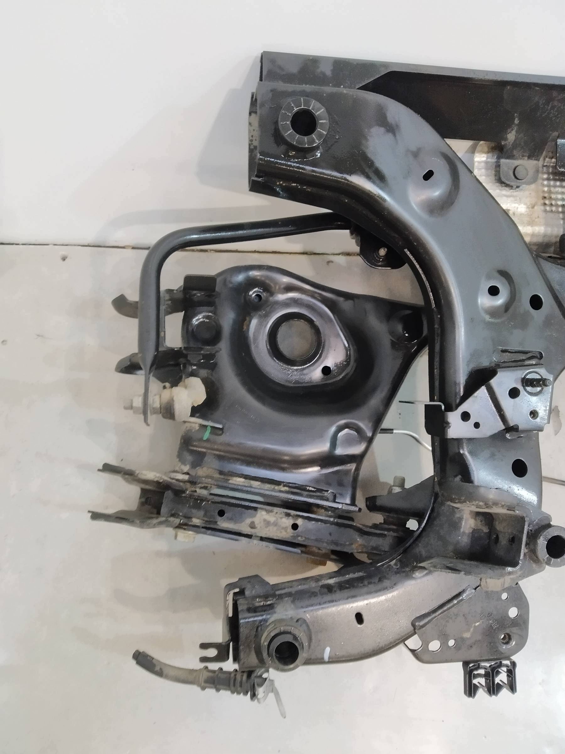 Achsträger Achsträgers heck 1.6 E-TECH Querlenker 554000295R Renault Captur II