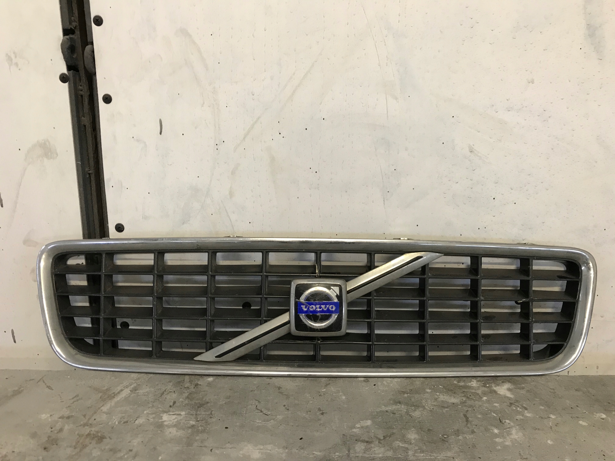 volvo S80 решетка радиатора 03-06 рестайлинг