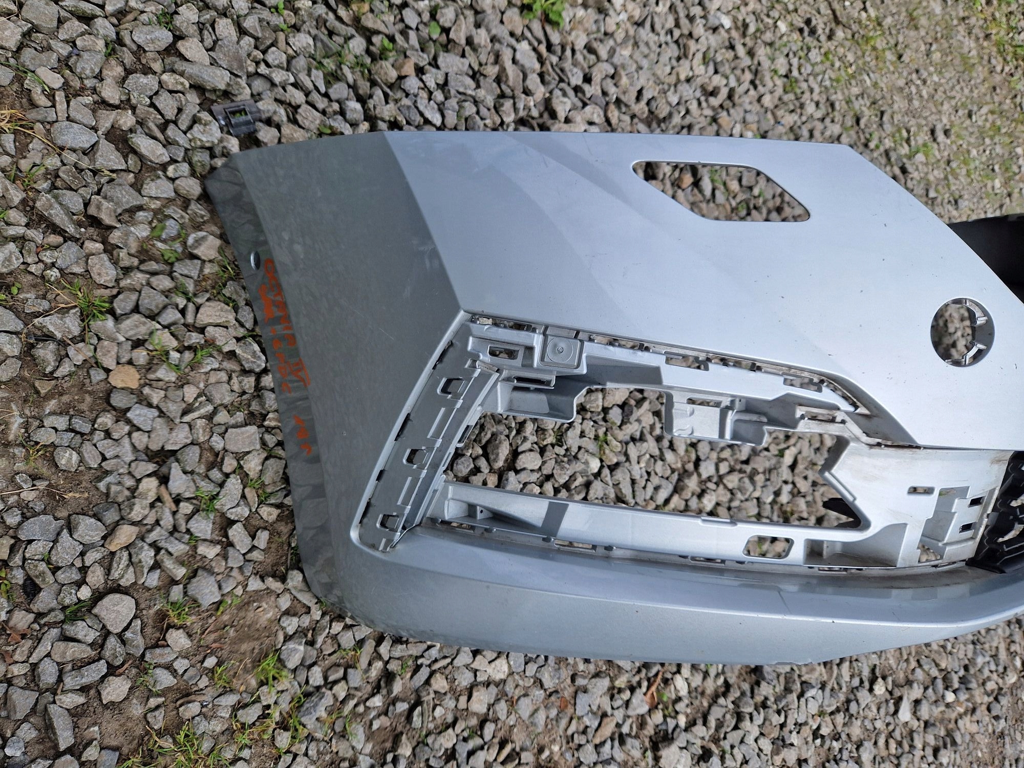 front bumper SKODA OCTAVIA IV 2019R->