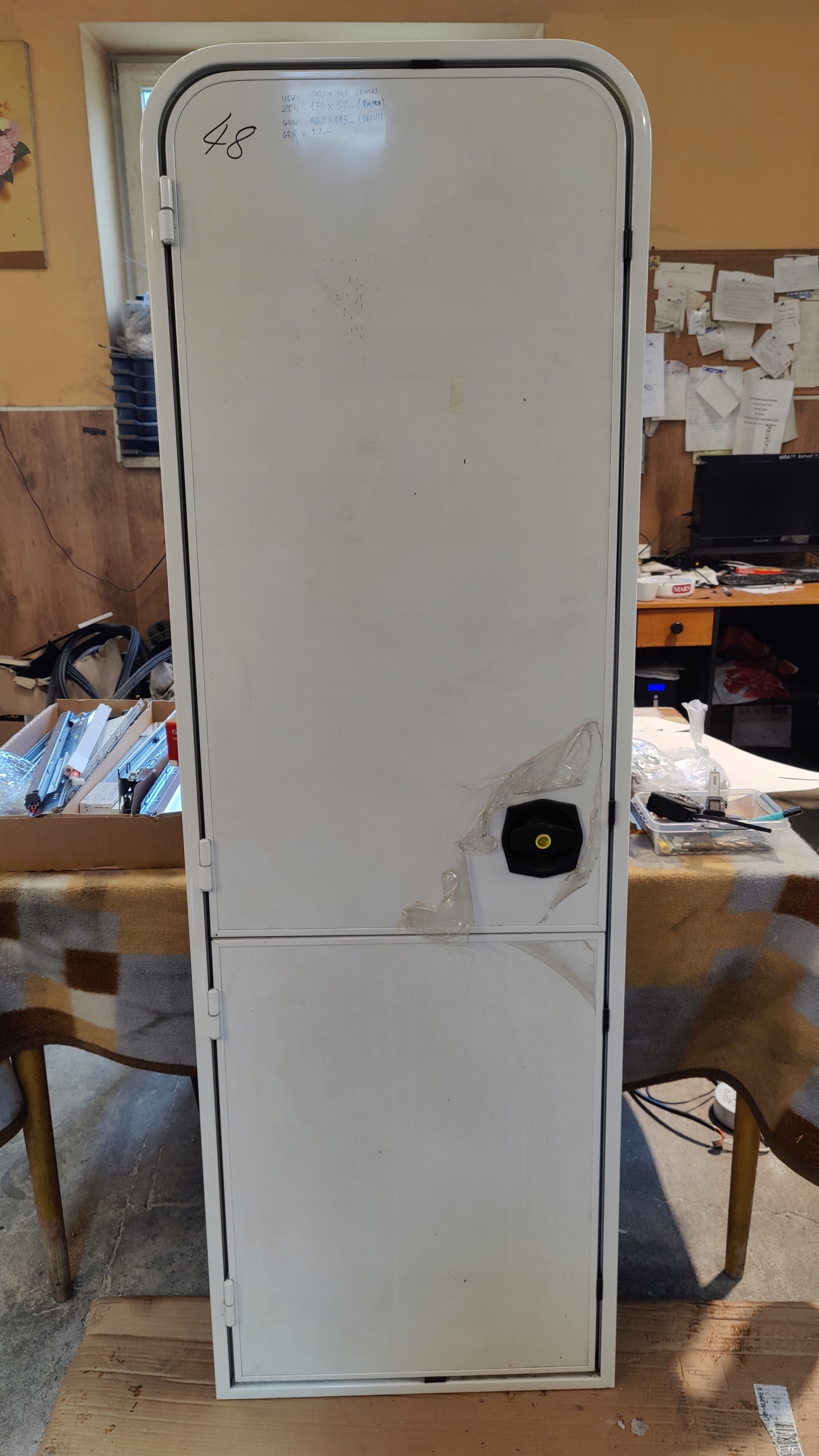 DRZWIKAMP1 - ВХІДНІ ДВЕРІ БУДИНОК НА КОЛЕСАХ КАРАВАН НОВИЙ