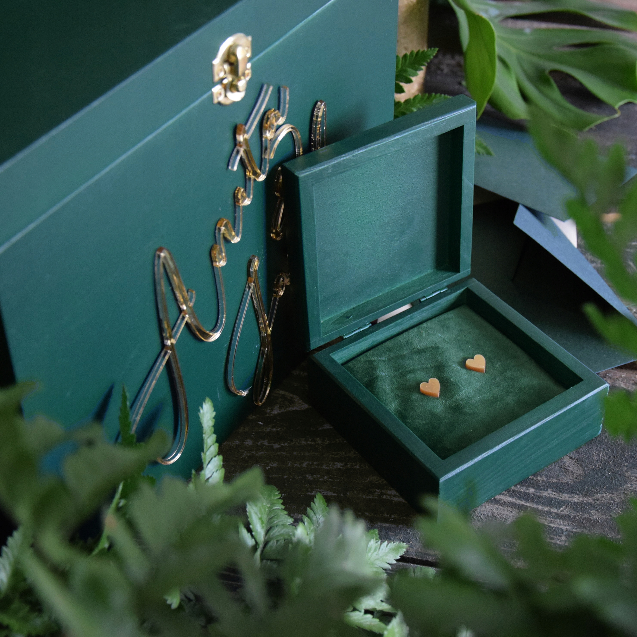 Duże ZIELONE Pudełko na KOPERTY + OBRĄCZKI ZŁOTE L EAN (GTIN) 5900779103955