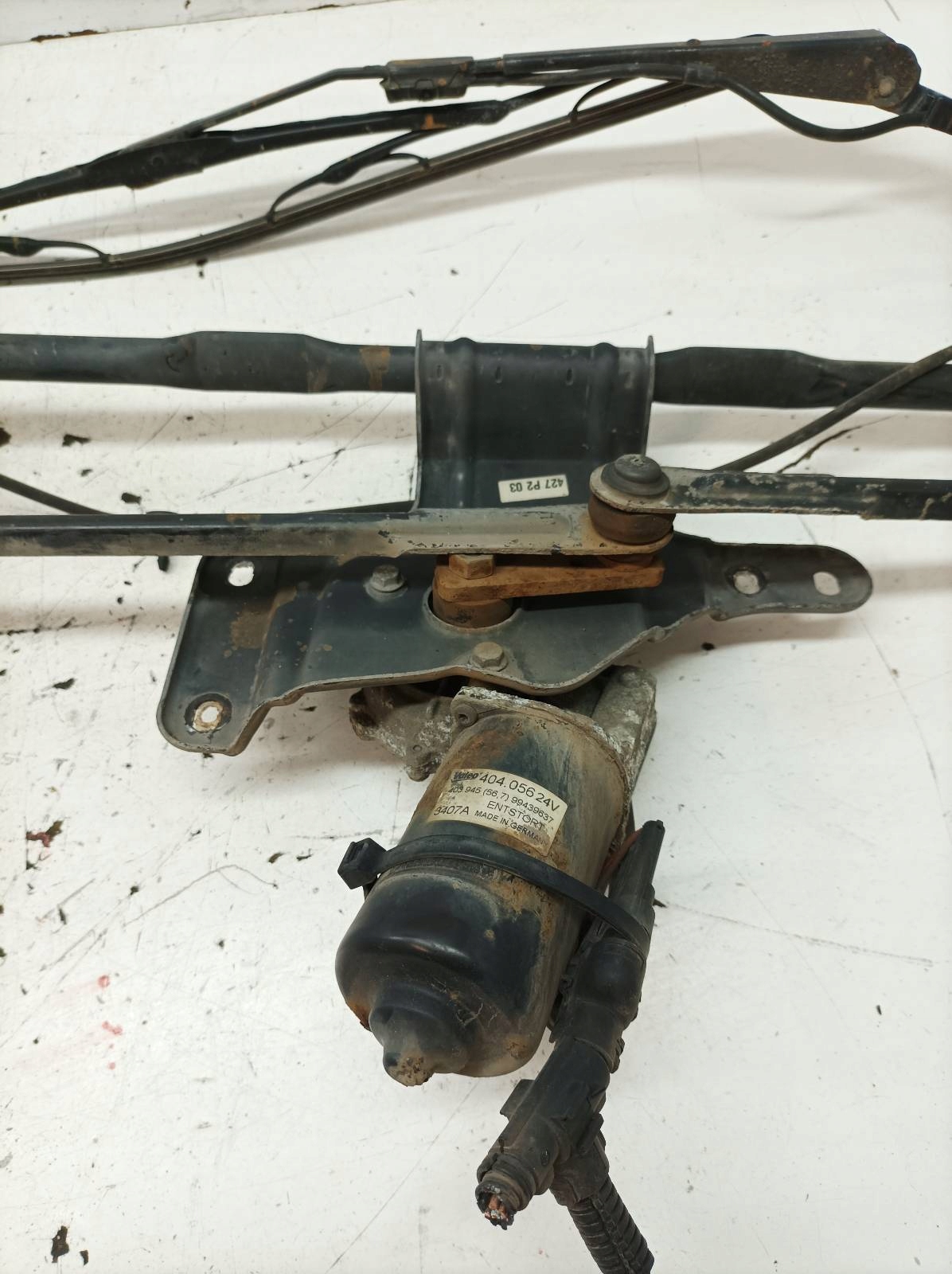 wiper mechanism front EU 07R 99439637 Iveco Stralis
