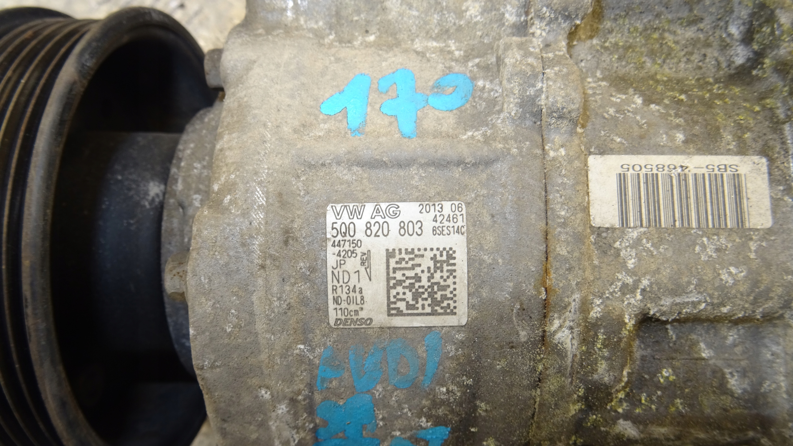 Denso 5Q0820803 kompresor klimatizaci