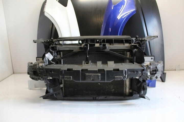 AUDI A3 8V SEDAN S-LINE 17-19 KOMPLETNY PRZÓD Numer katalogowy części 8W0