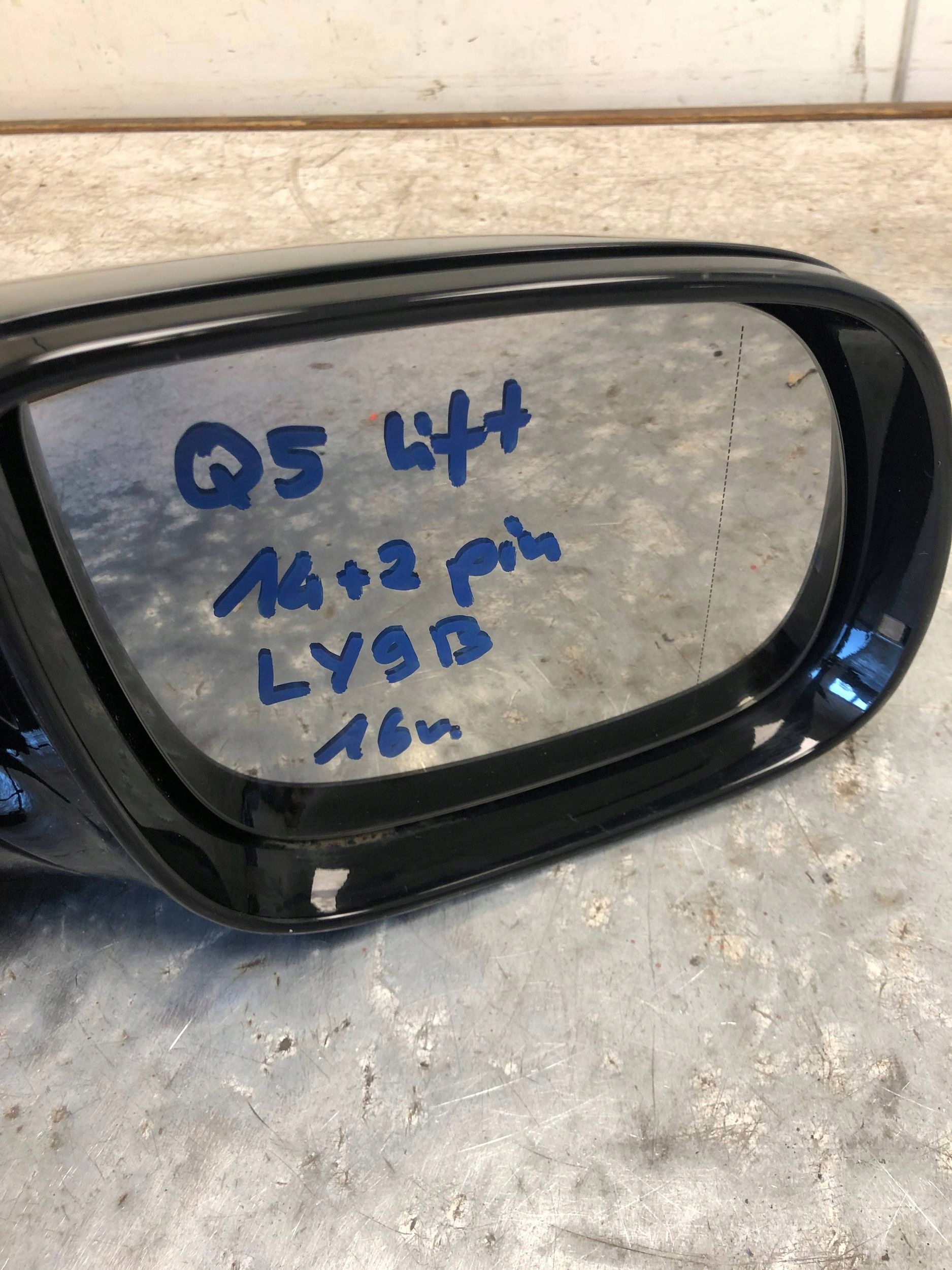 mirror right 14+2 PIN heated LY9B AUDI Q5 LIFT