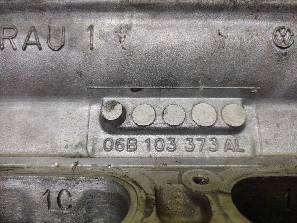 AUDI A4 B6 2.0 TESTATA Motore 06B103373AL