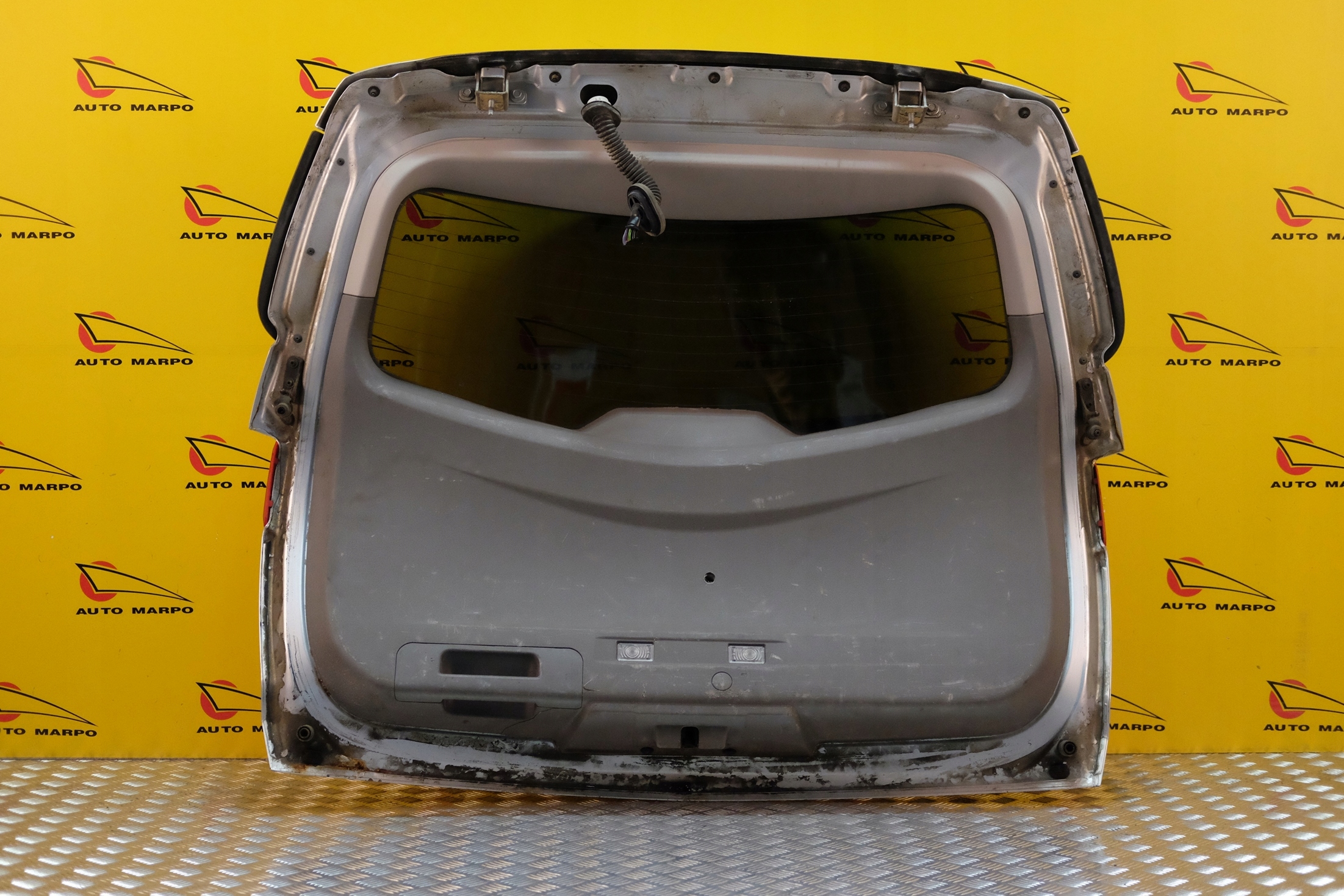 CHEVROLET TRAVERSE 2009- KLAPA TYŁ BAGAŻNIKA USA Kolor do lakierowania