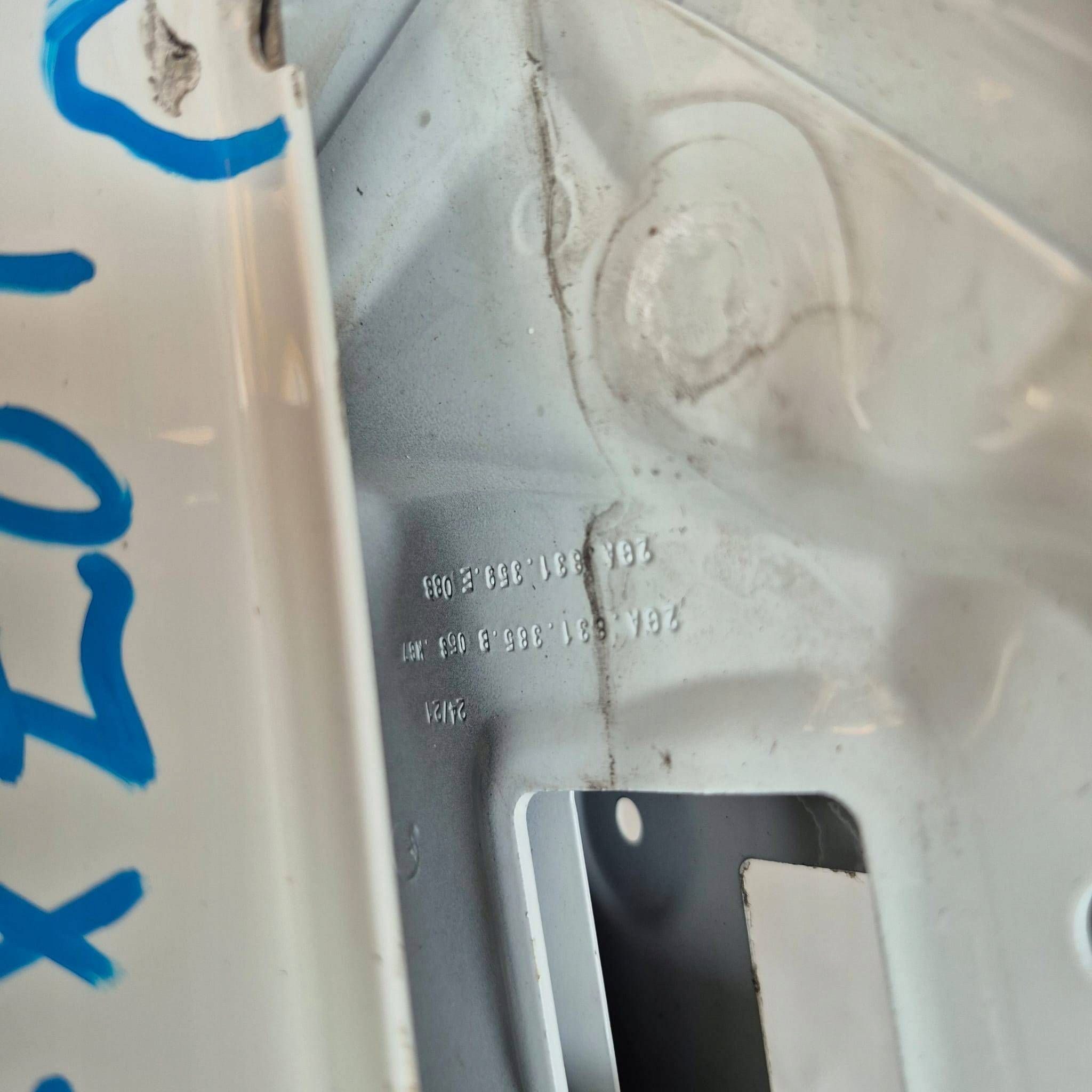 VW T-ROC 2GA 17- door left front front 2GA831311