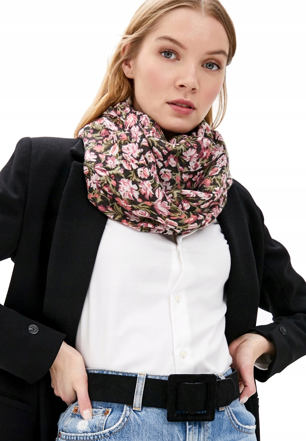 MANGO SZALIK CHUSTA APASZKA W KWIATY 190X90 Marka Mango