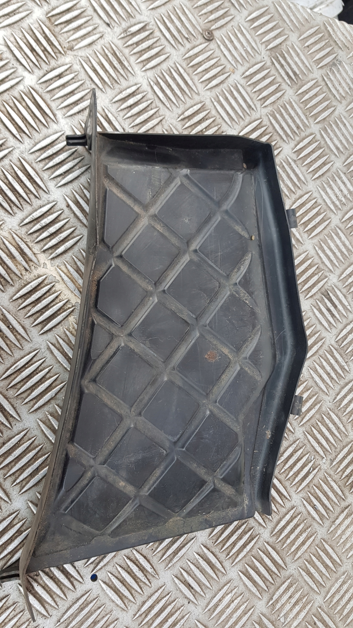AUDI A4 B6 Gehäuse filter des Kabinen- 8E1819979