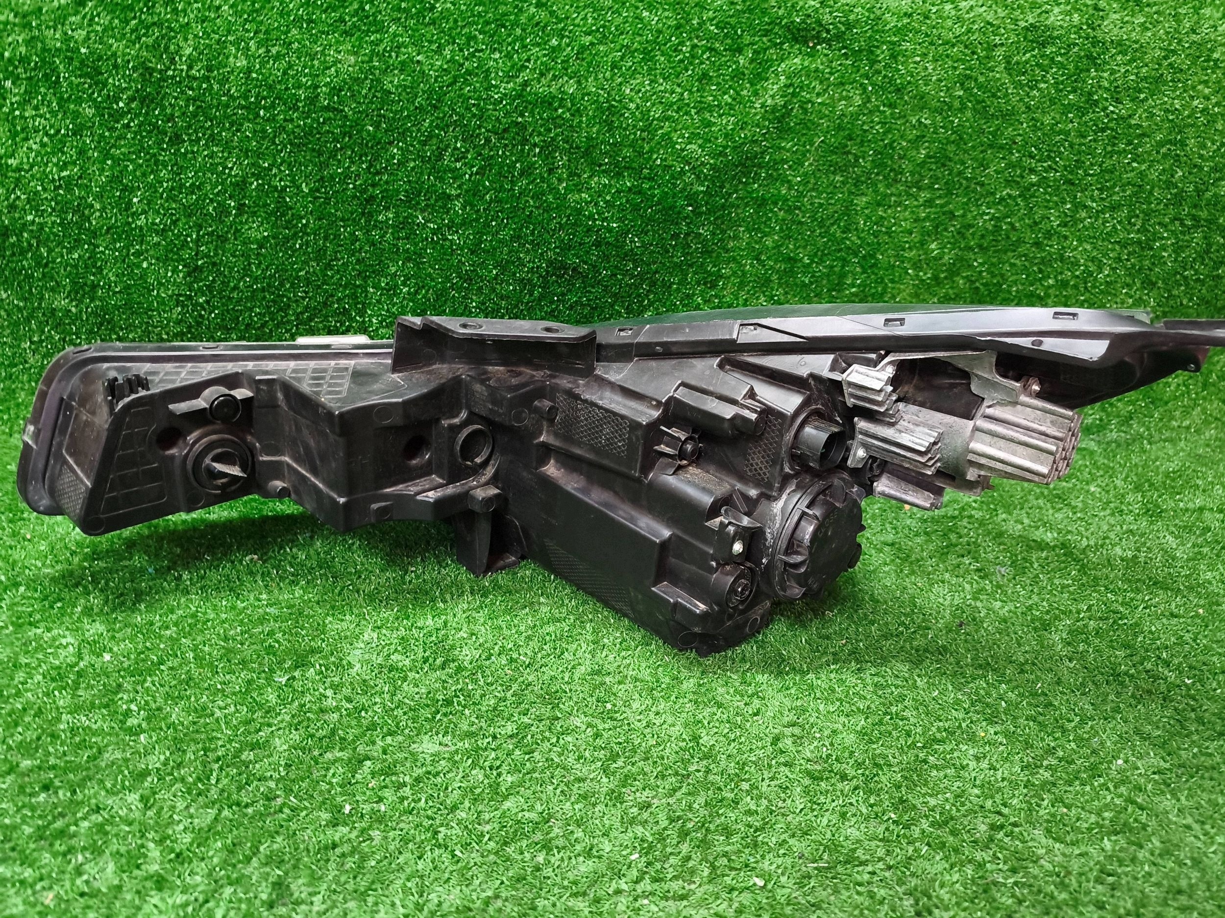REFLEKTOR right front HYUNDAI ELANTRA VII 20- FULL LED NR.1606