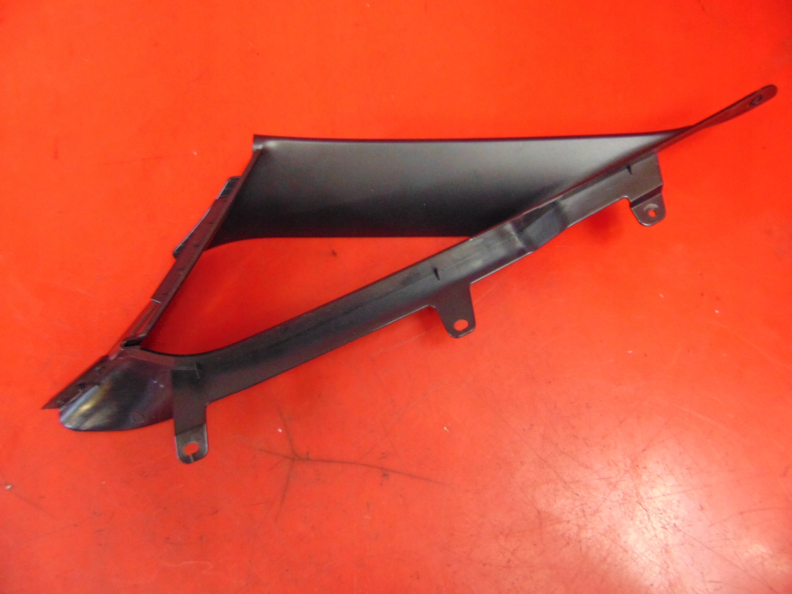BMW 2 F46 F45 cover windows TROJKATNEJ left front