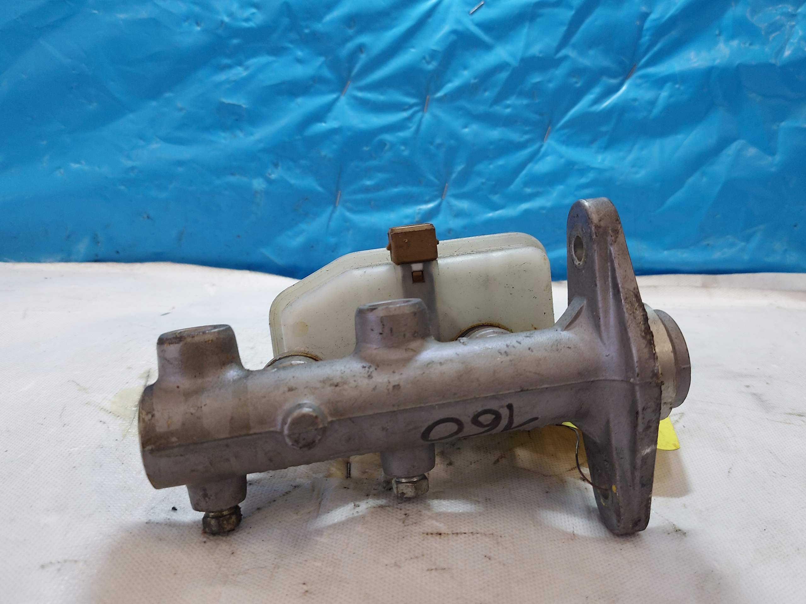 Servo frein ACCENT 1.5 B 2001R 8M1110372