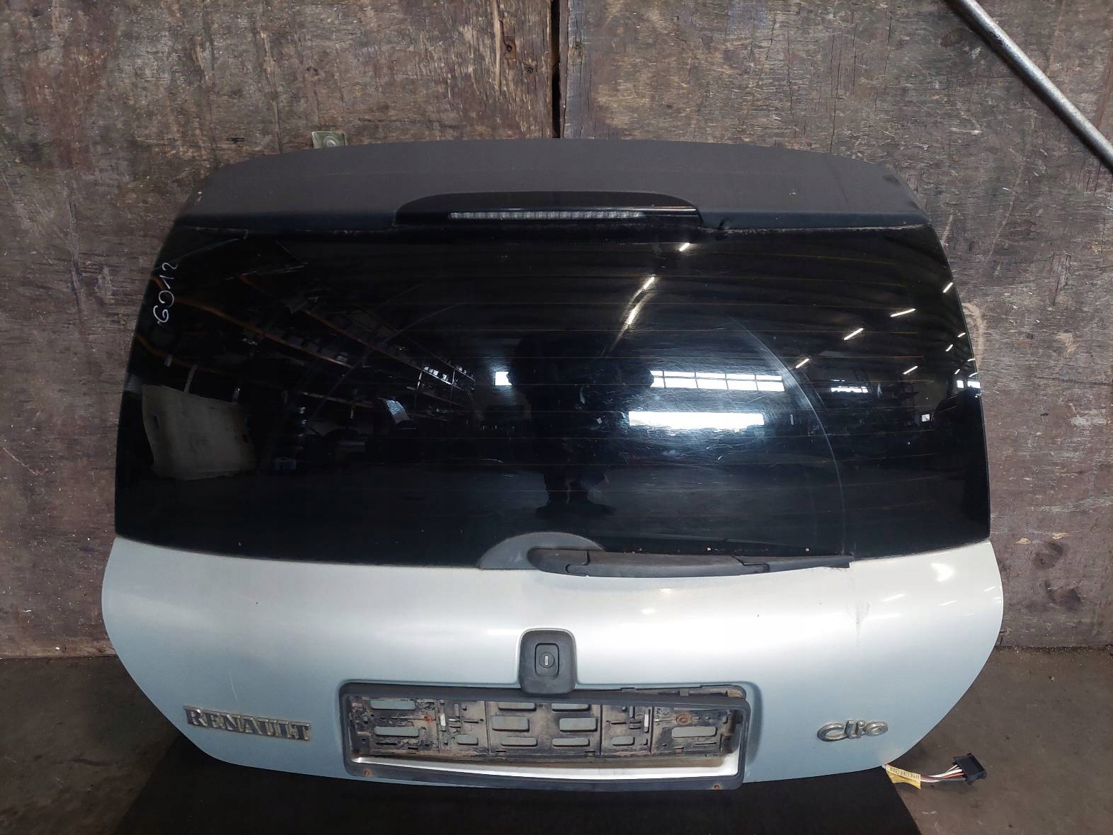 complete rear part RENAULT CLIO II MV632 trunk door bumper lights