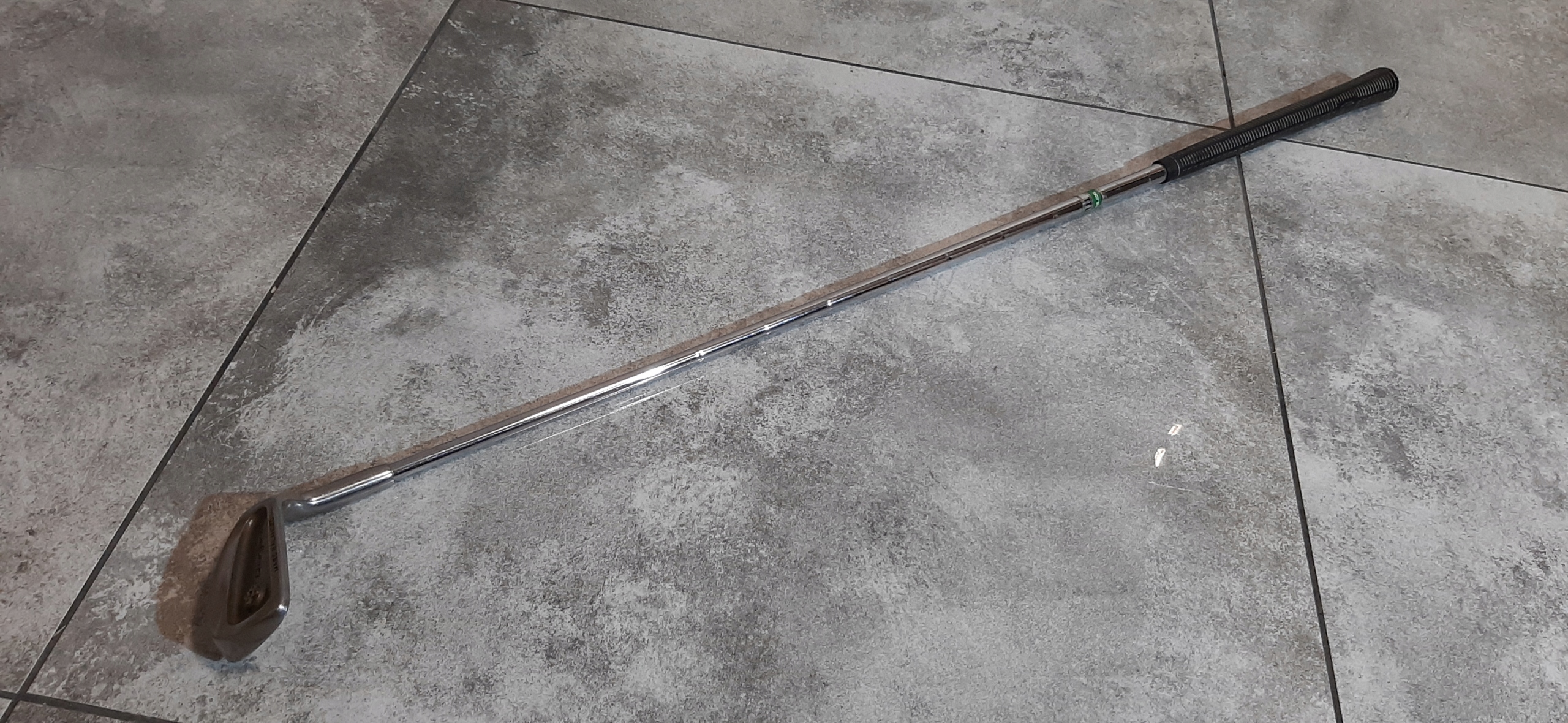 Sand Wedge Pro - Tech Charger X4 kij do golfa golf Kod producenta 0000