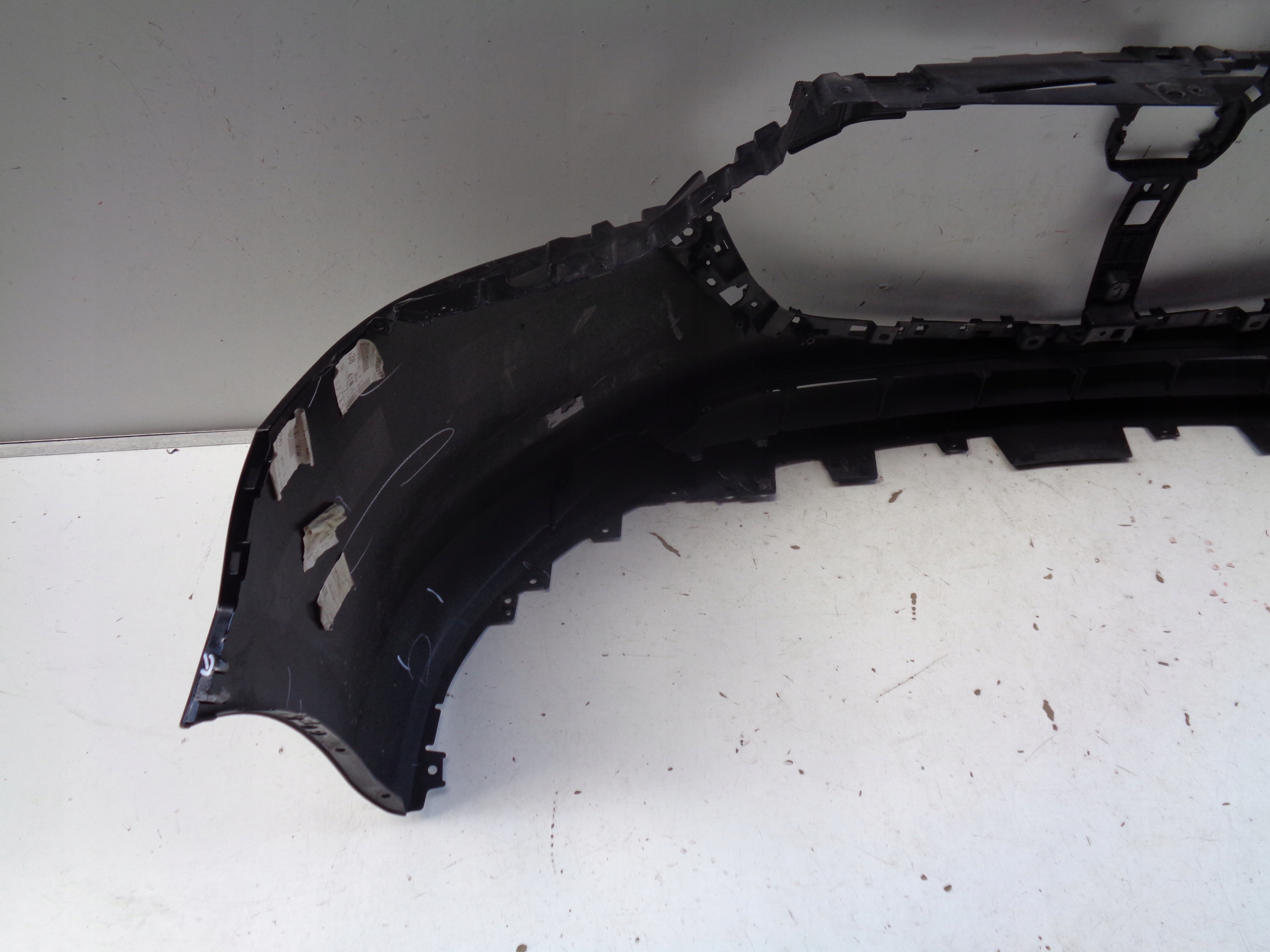 Frontstoßstange MAZDA 3 19- NR 42147