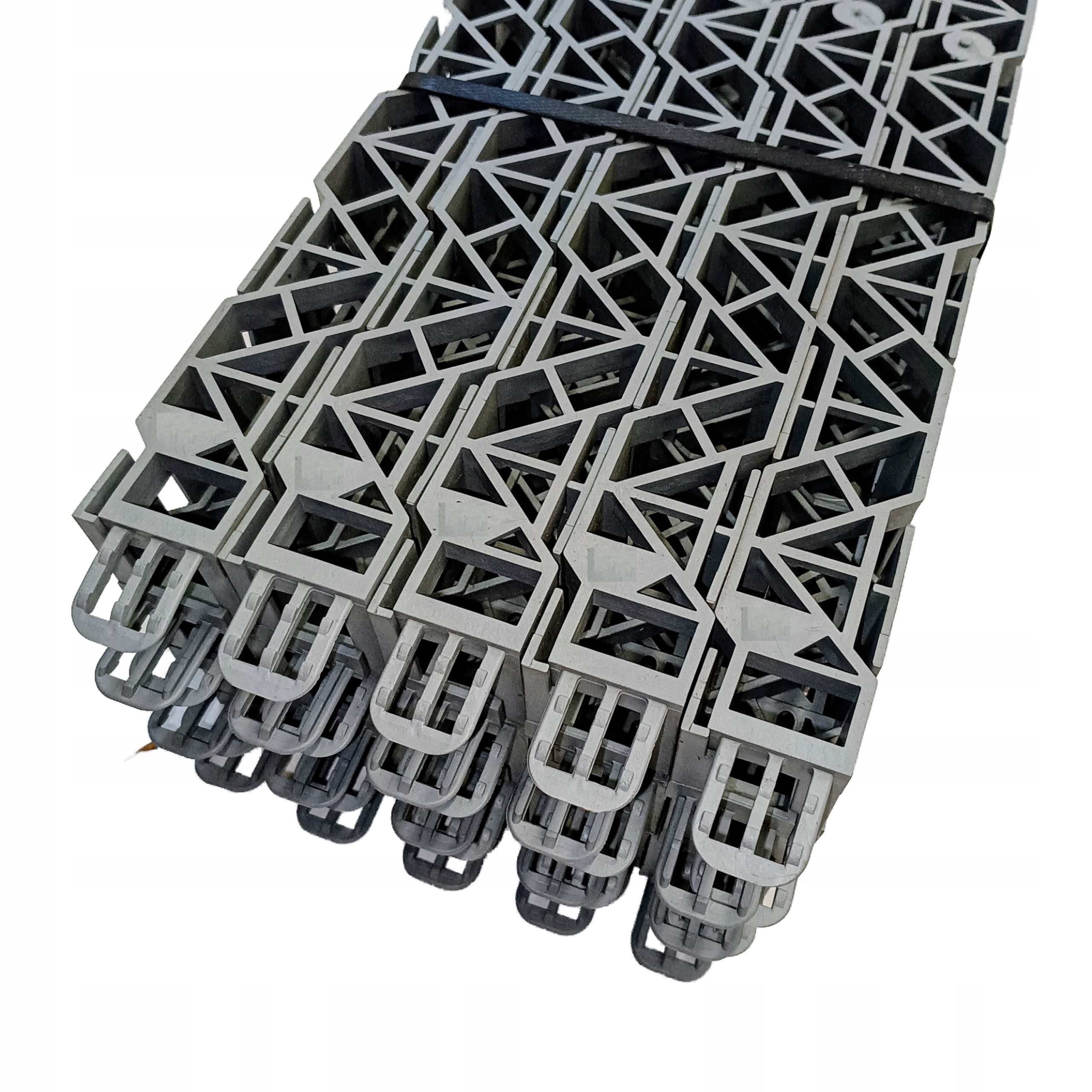 Stropní Distanční Lišty Pod Výztuž 25 MM distanční lišty 100 Mb