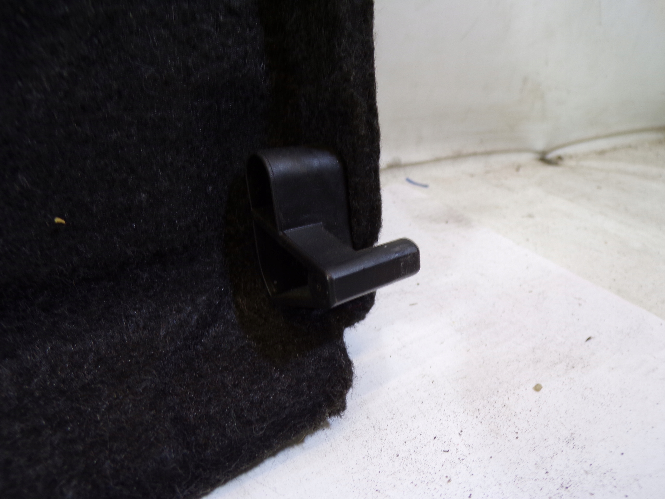 rear plato boot TOYOTA COROLLA E12 LIFT 5D