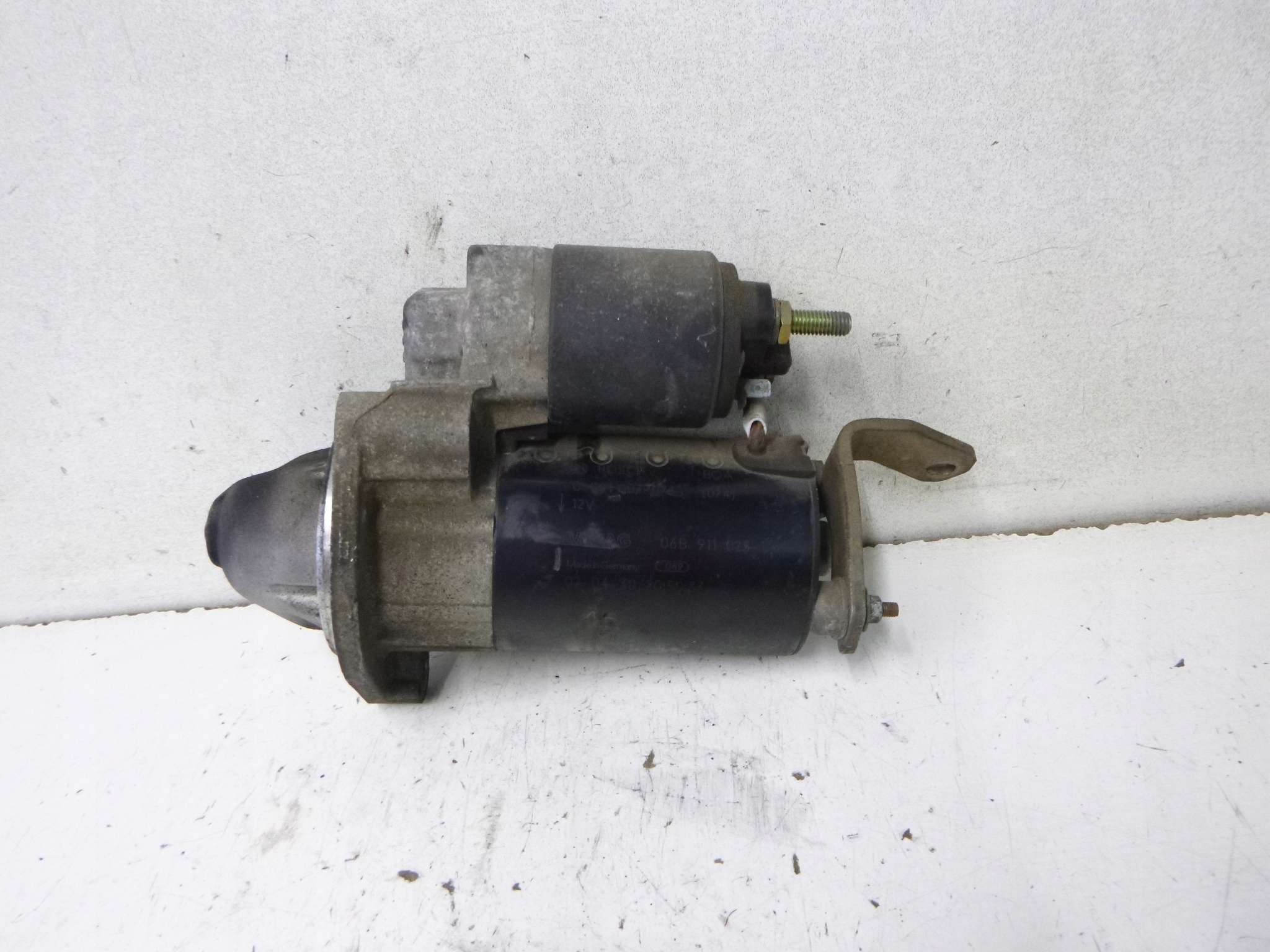 starter Volkswagen Passat B5 FL 1.6 2003r 06B911023