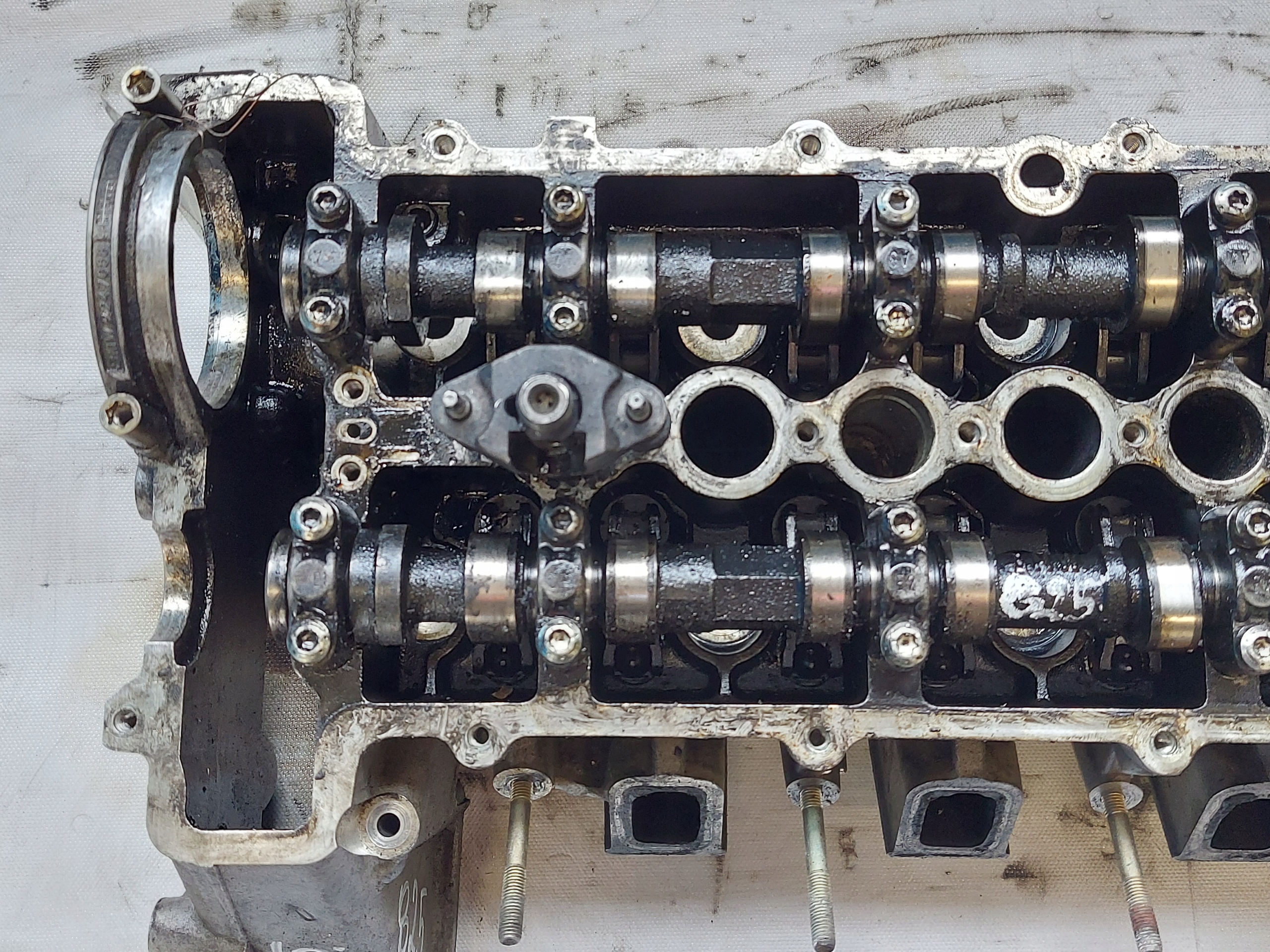 TESTATA BMW E46 200 R 2.0 TD 22466019