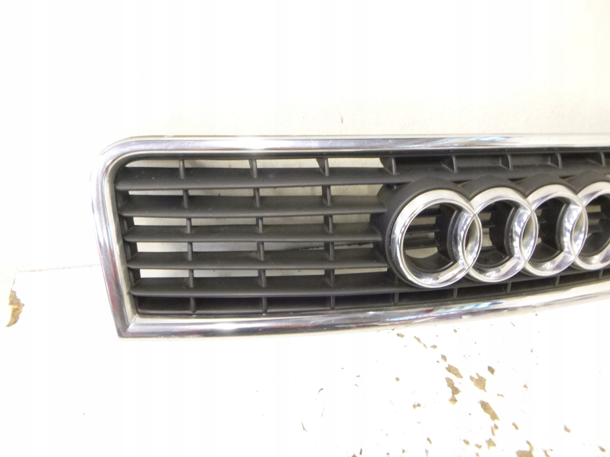 grill grille AUDI A4 B6 Lift 2003r. 8D0853651F