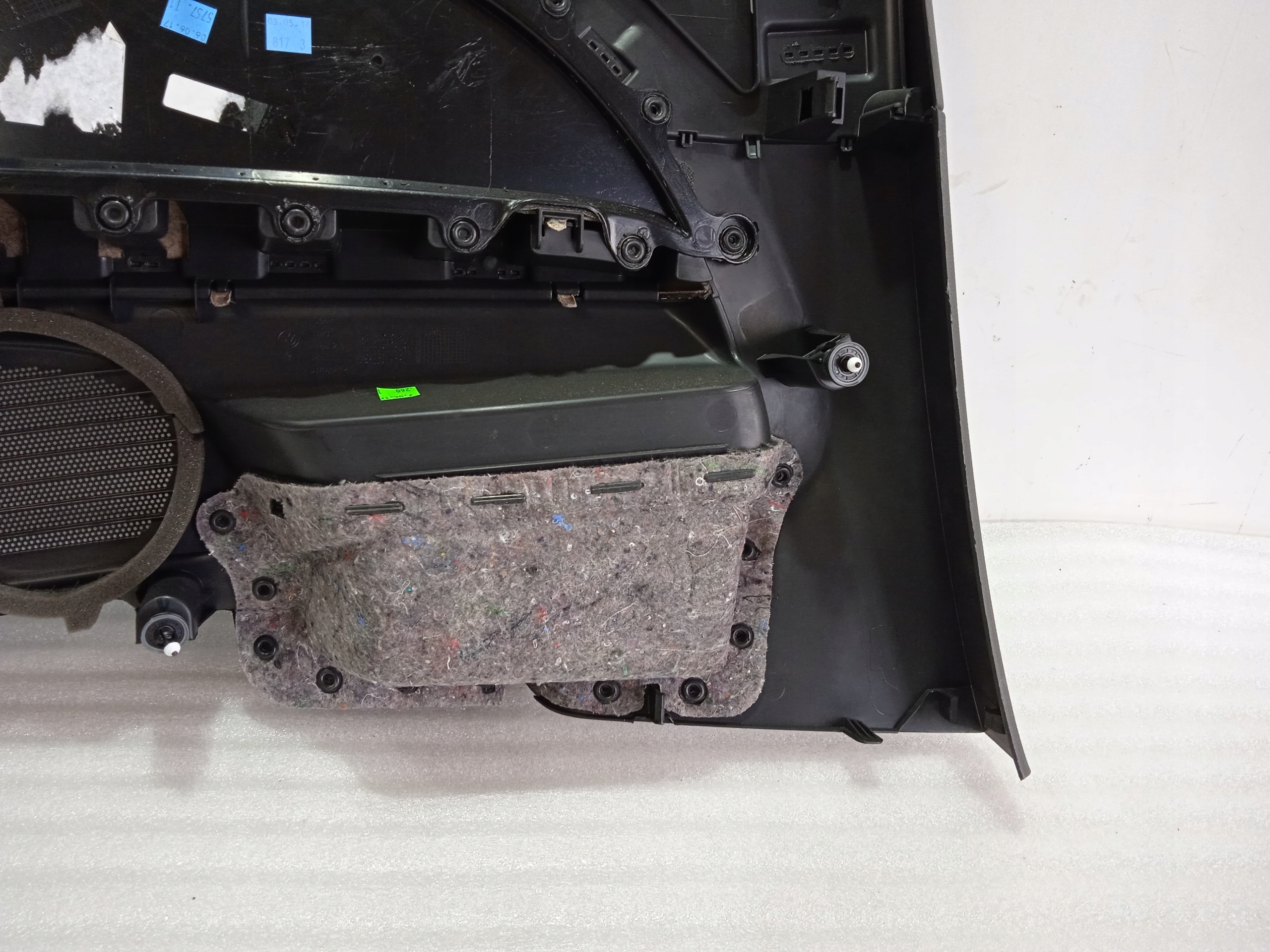 карта дверная задний правый vw SCIROCCO 1K8867044BB