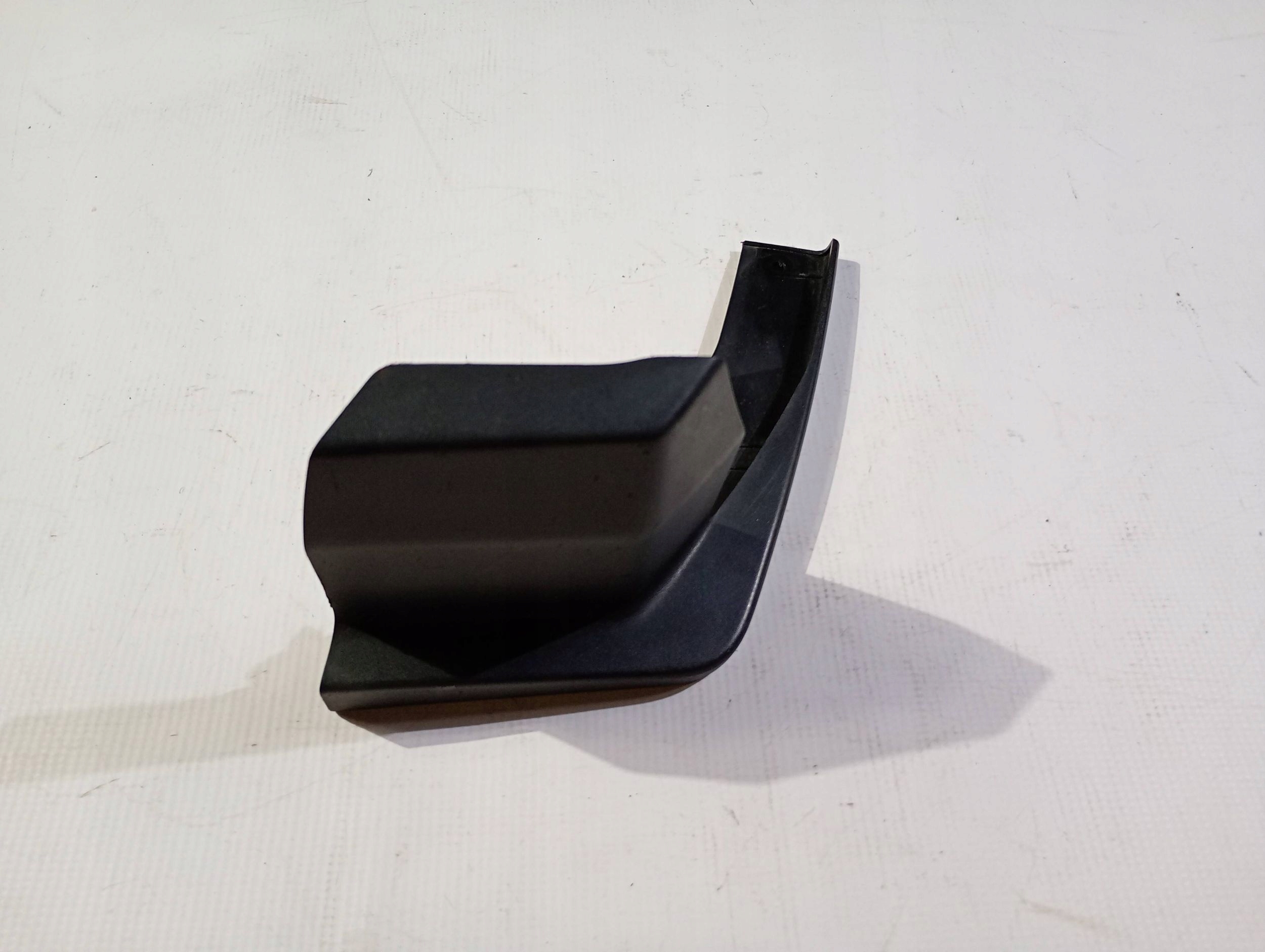moulding nadkola mudguard flap cover right front Dodge RAM 1500 2019