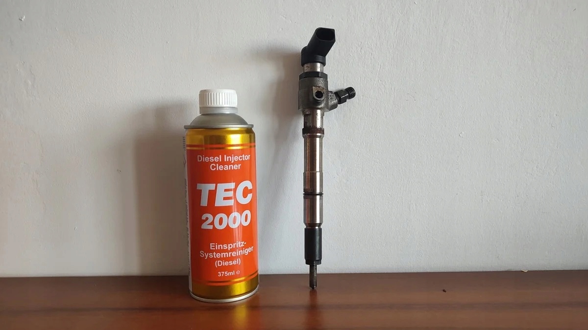 Preparat do Czyszczenia Wtrysków TEC2000 Diesel Waga produktu z opakowaniem jednostkowym 0.6 kg