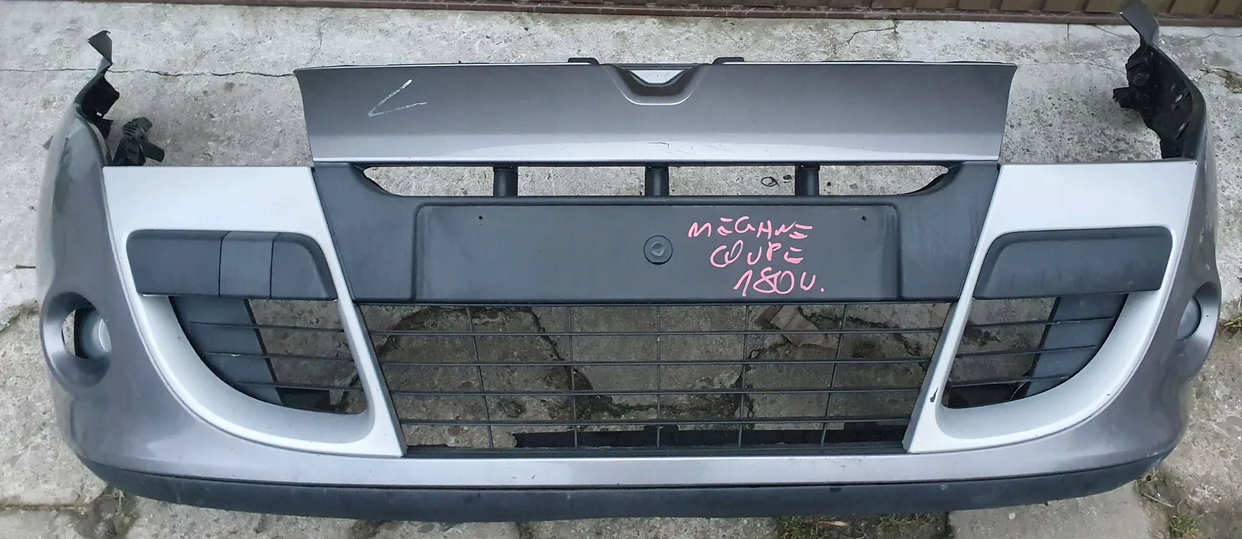 Renault Megane III 3 09-12 COUPE front bumper front $