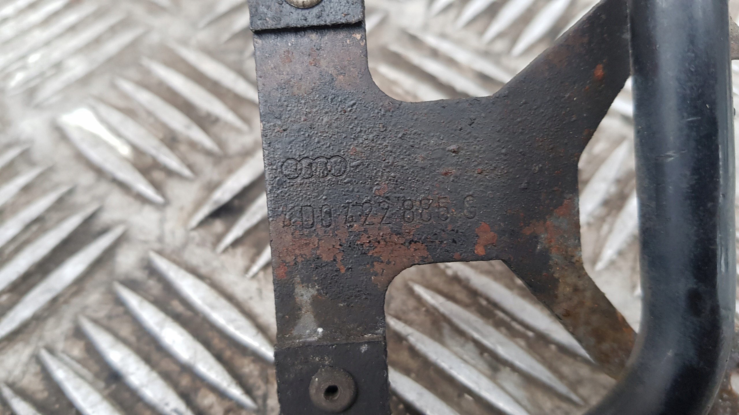 AUDI A8 D2 radiatore Radiatore / Raffreddatore SERVOSTERZO